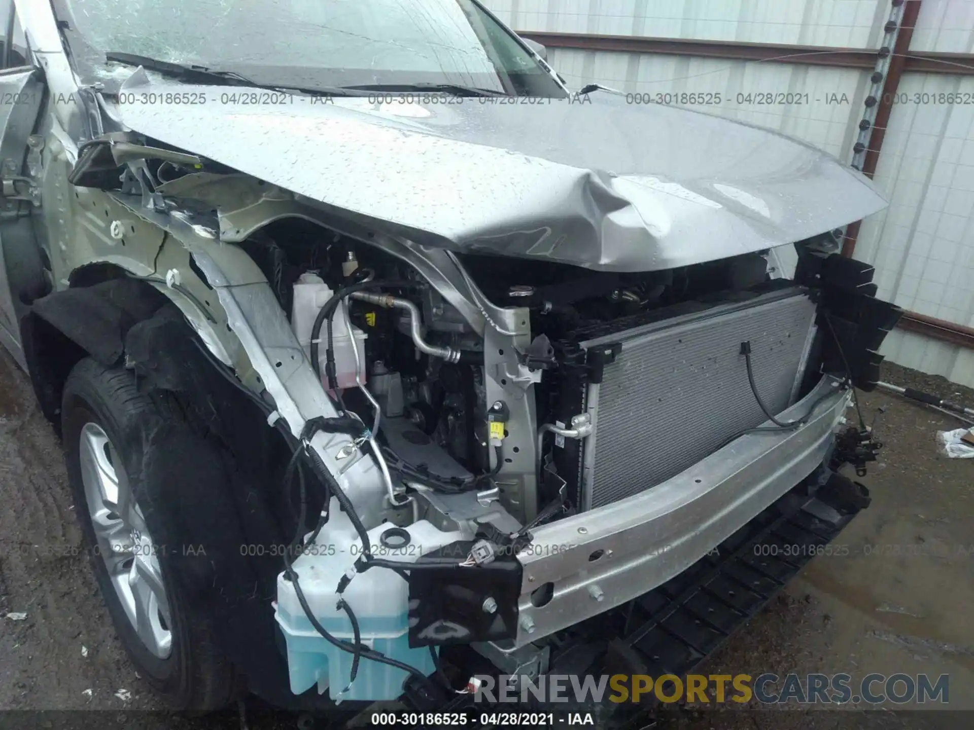 6 Фотография поврежденного автомобиля 2T3W1RFV2LW088256 TOYOTA RAV4 2020