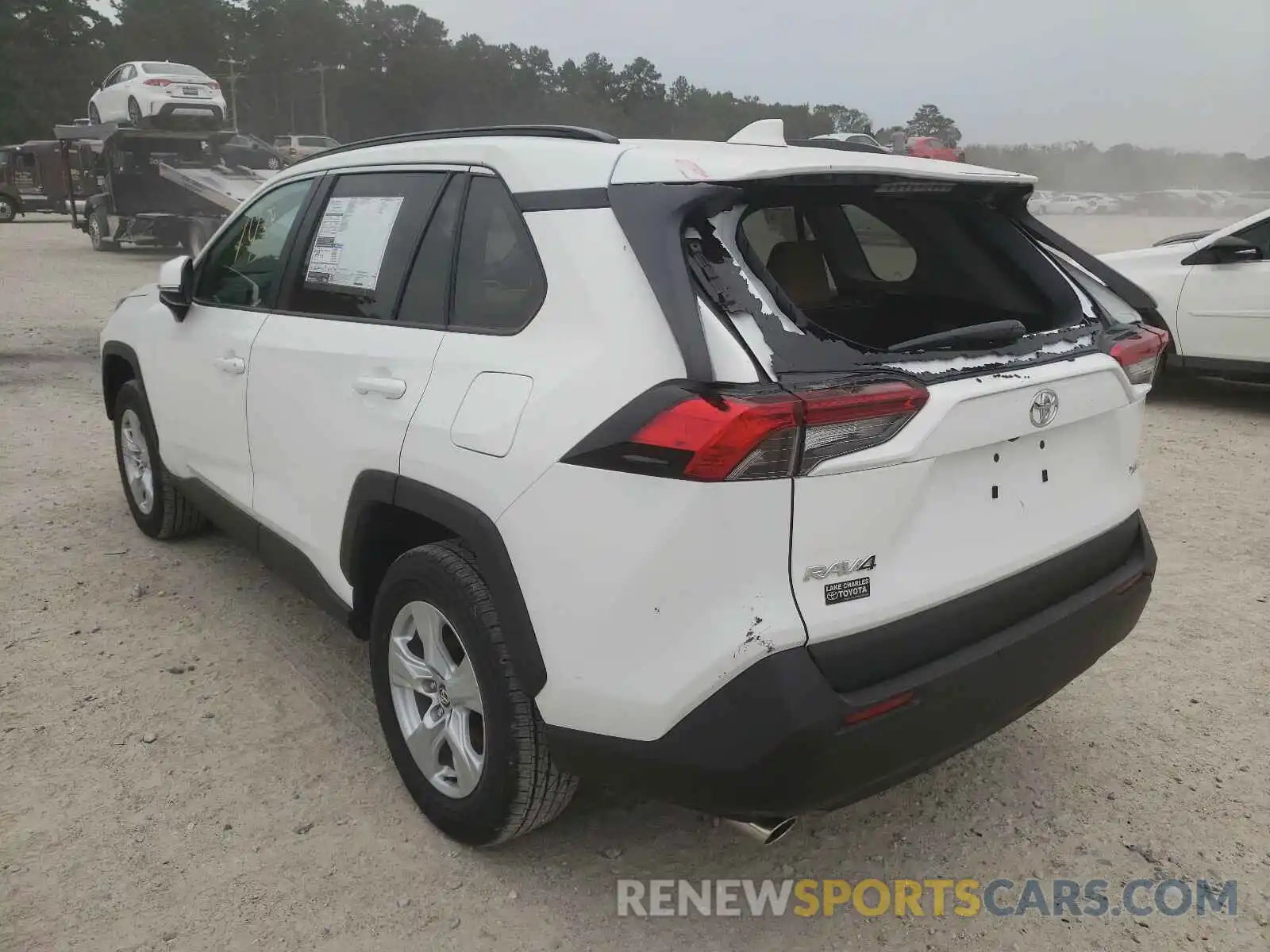 3 Photograph of a damaged car 2T3W1RFV2LW093120 TOYOTA RAV4 2020