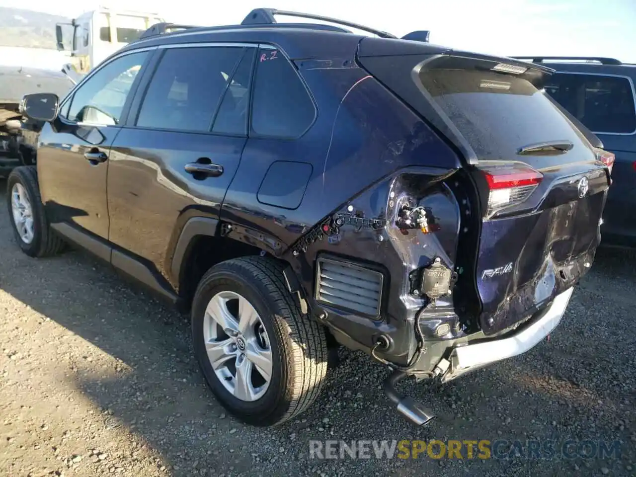 3 Photograph of a damaged car 2T3W1RFV2LW103354 TOYOTA RAV4 2020