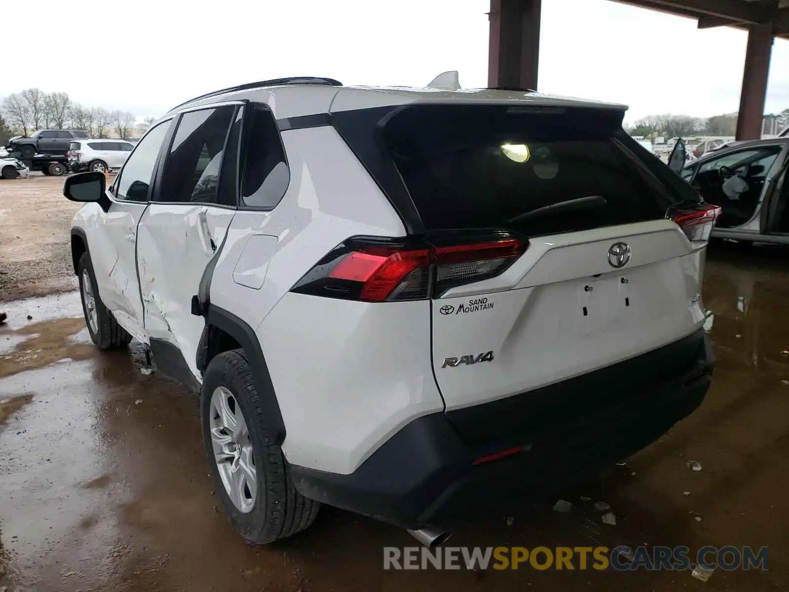 3 Photograph of a damaged car 2T3W1RFV3LC034367 TOYOTA RAV4 2020