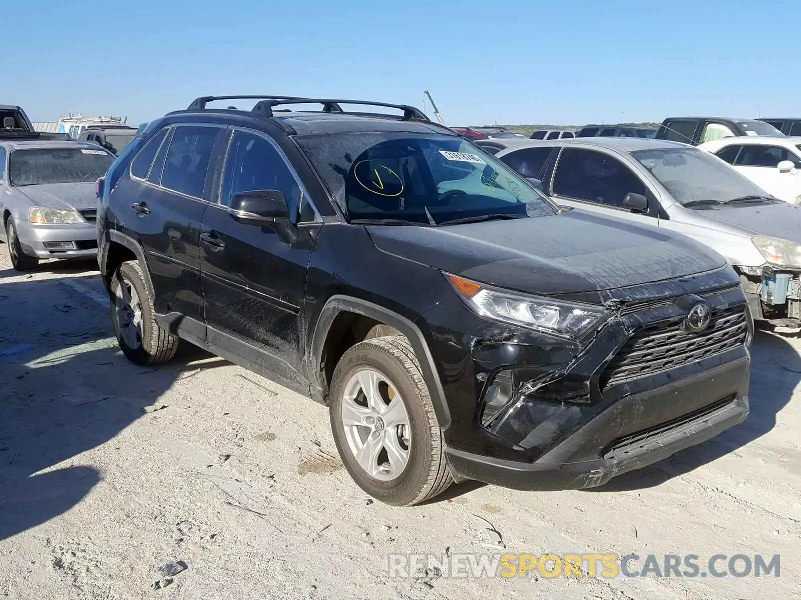 1 Photograph of a damaged car 2T3W1RFV3LC041058 TOYOTA RAV4 2020