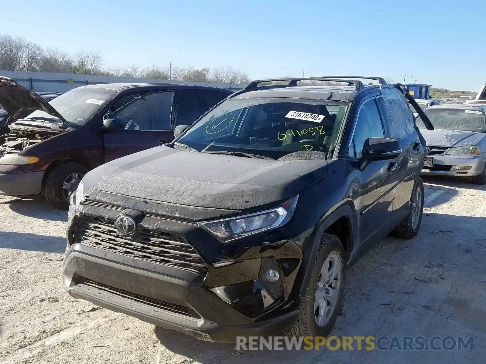 2 Photograph of a damaged car 2T3W1RFV3LC041058 TOYOTA RAV4 2020