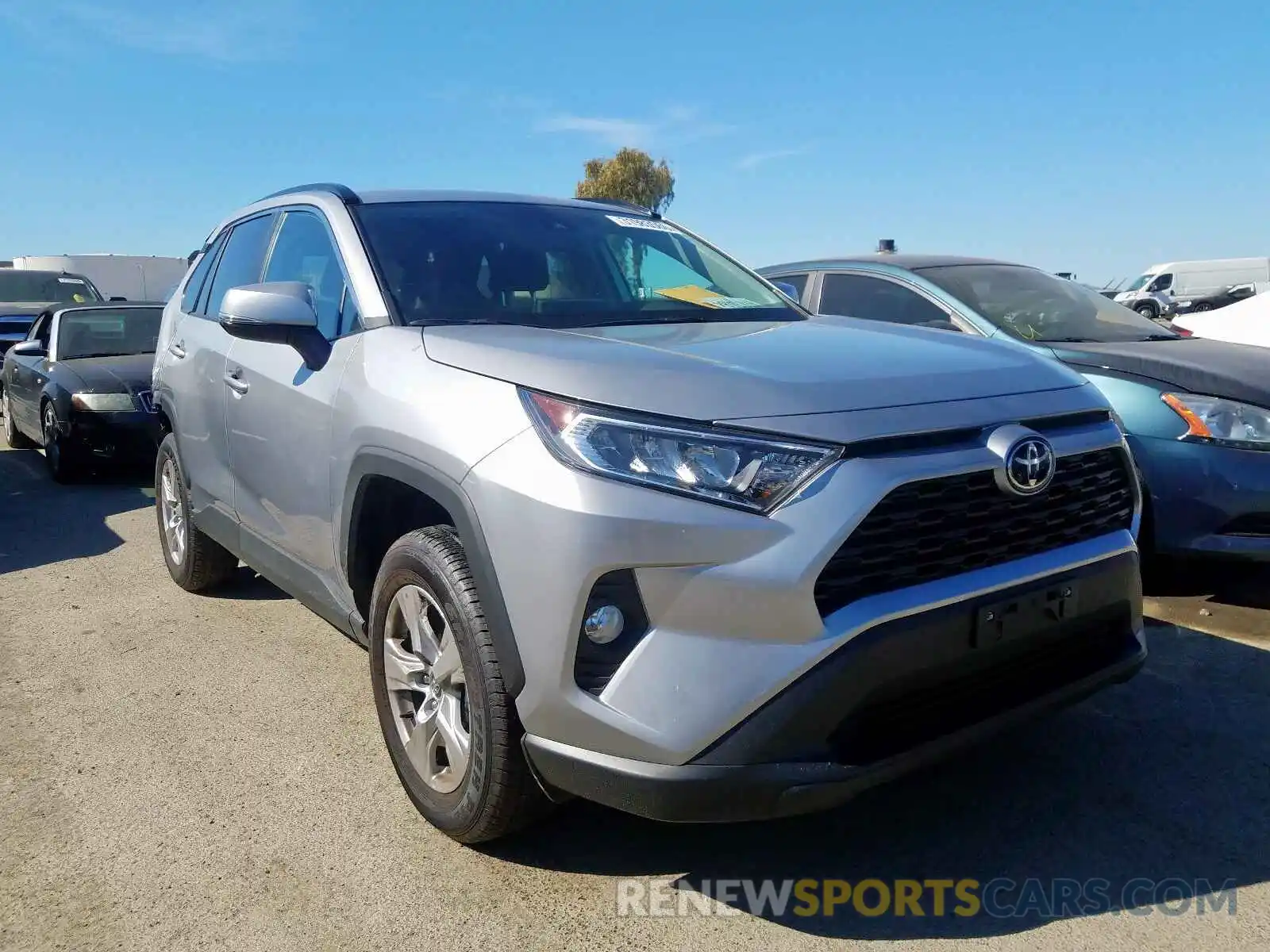 1 Photograph of a damaged car 2T3W1RFV3LC045837 TOYOTA RAV4 2020