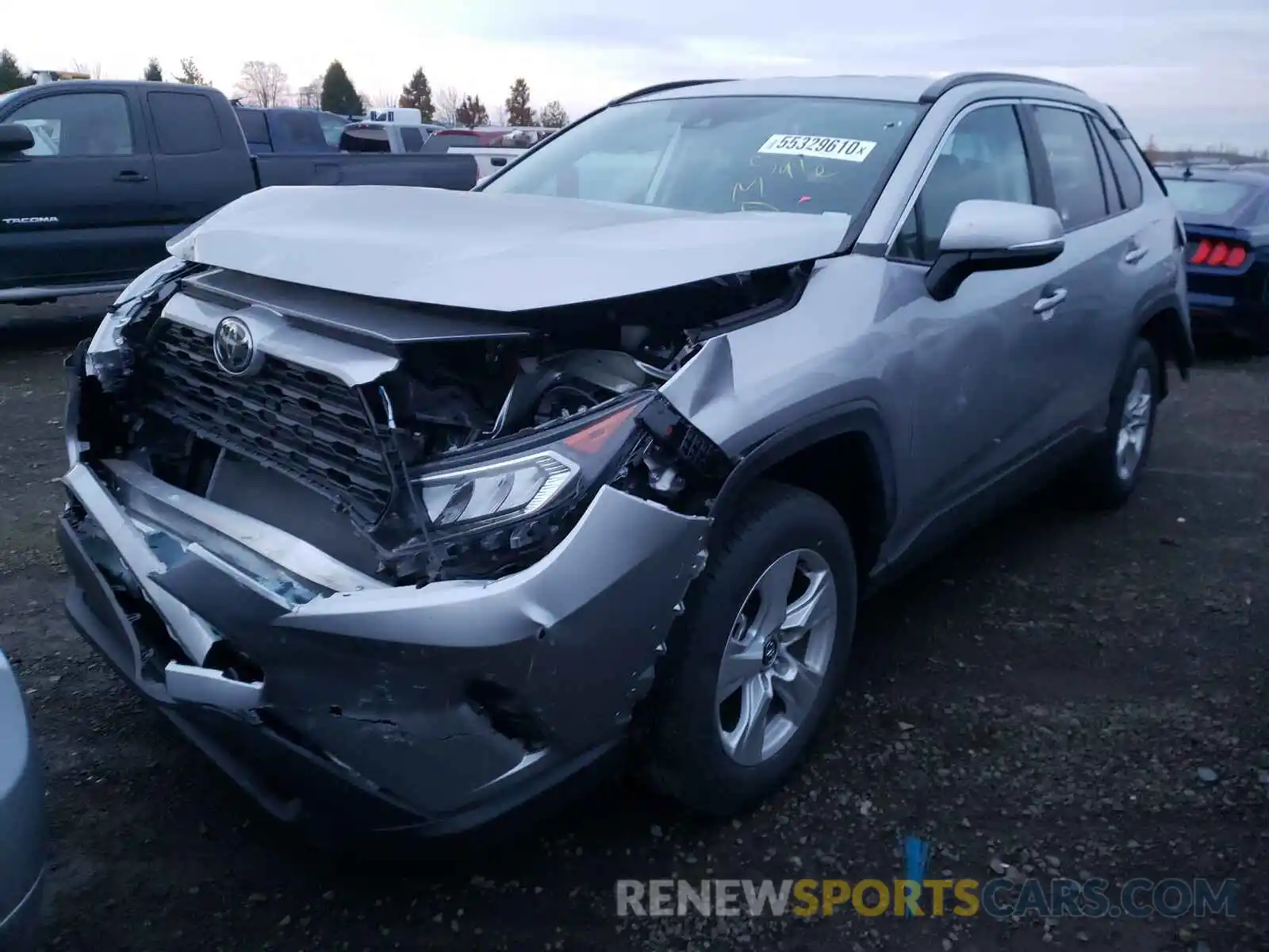 2 Photograph of a damaged car 2T3W1RFV3LC052884 TOYOTA RAV4 2020