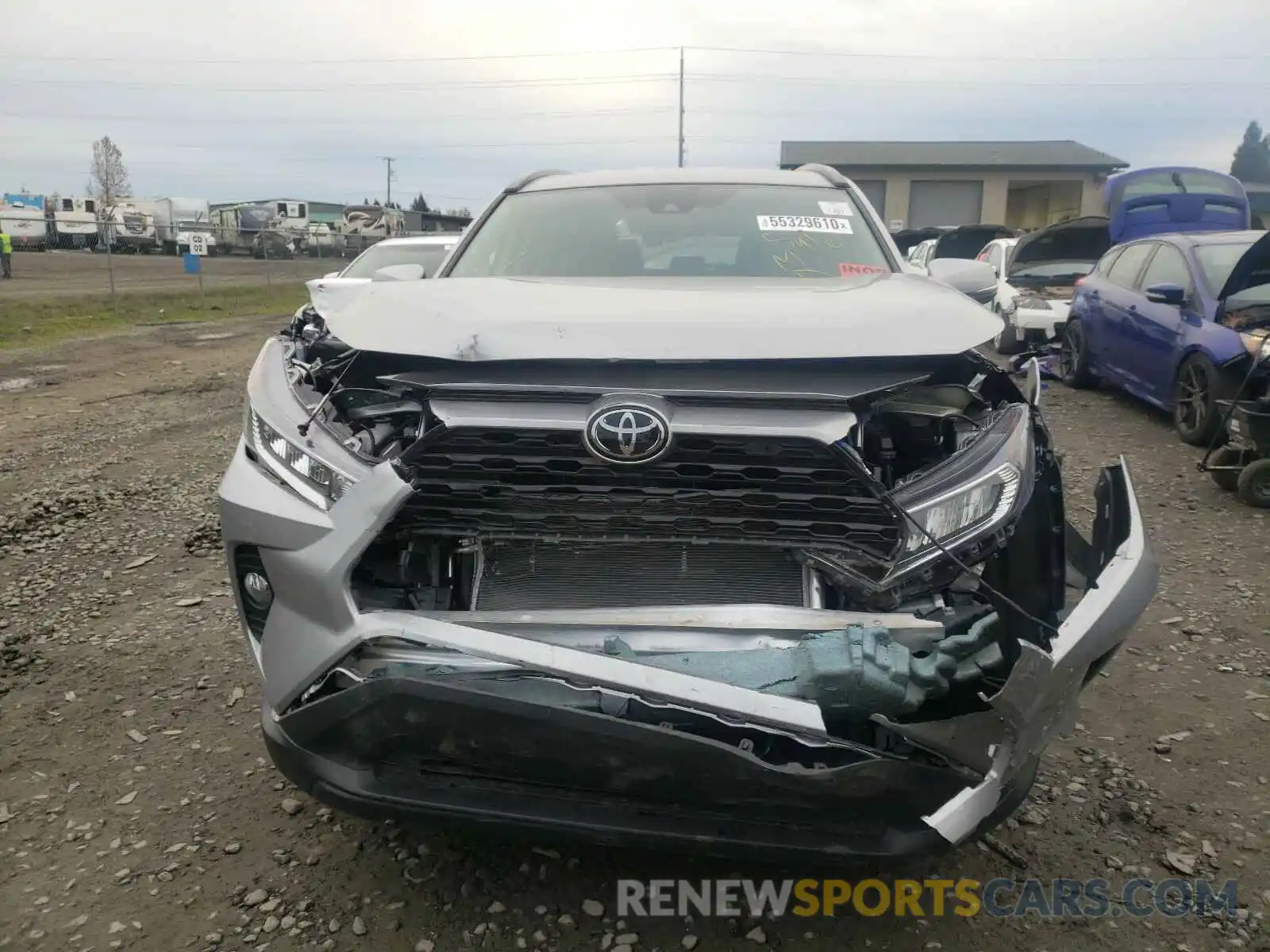 9 Photograph of a damaged car 2T3W1RFV3LC052884 TOYOTA RAV4 2020