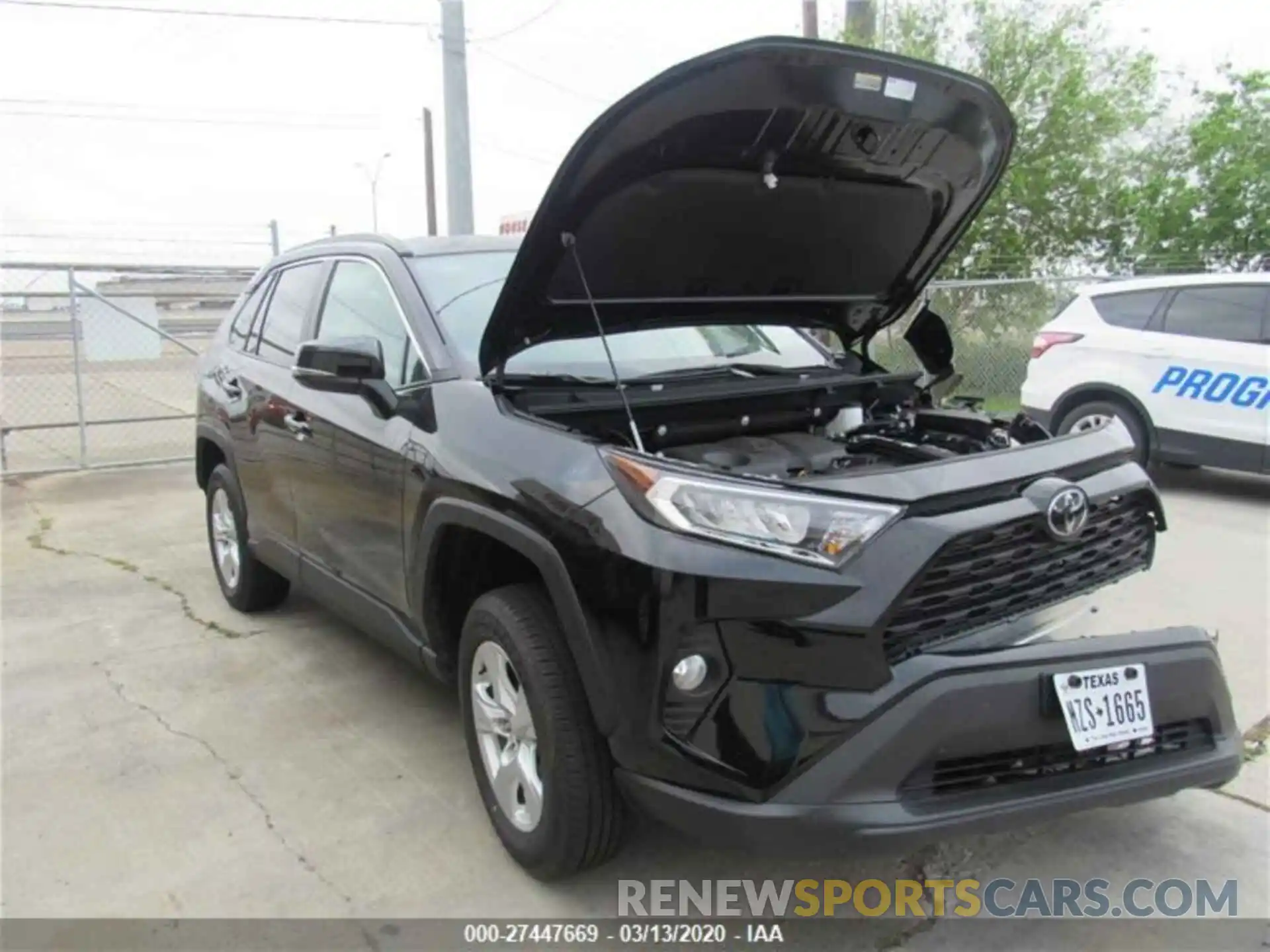 10 Photograph of a damaged car 2T3W1RFV3LC054523 TOYOTA RAV4 2020