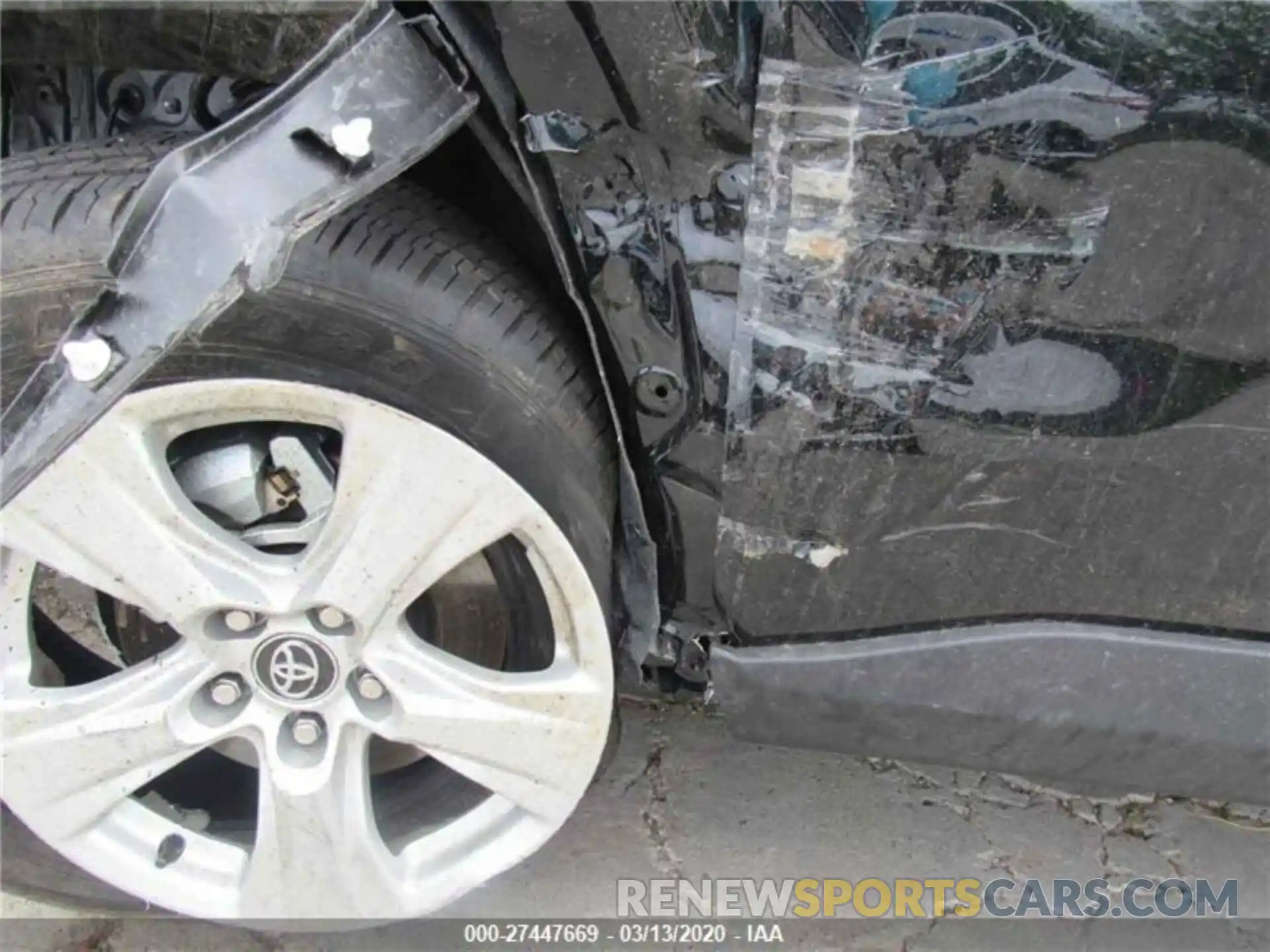 6 Photograph of a damaged car 2T3W1RFV3LC054523 TOYOTA RAV4 2020