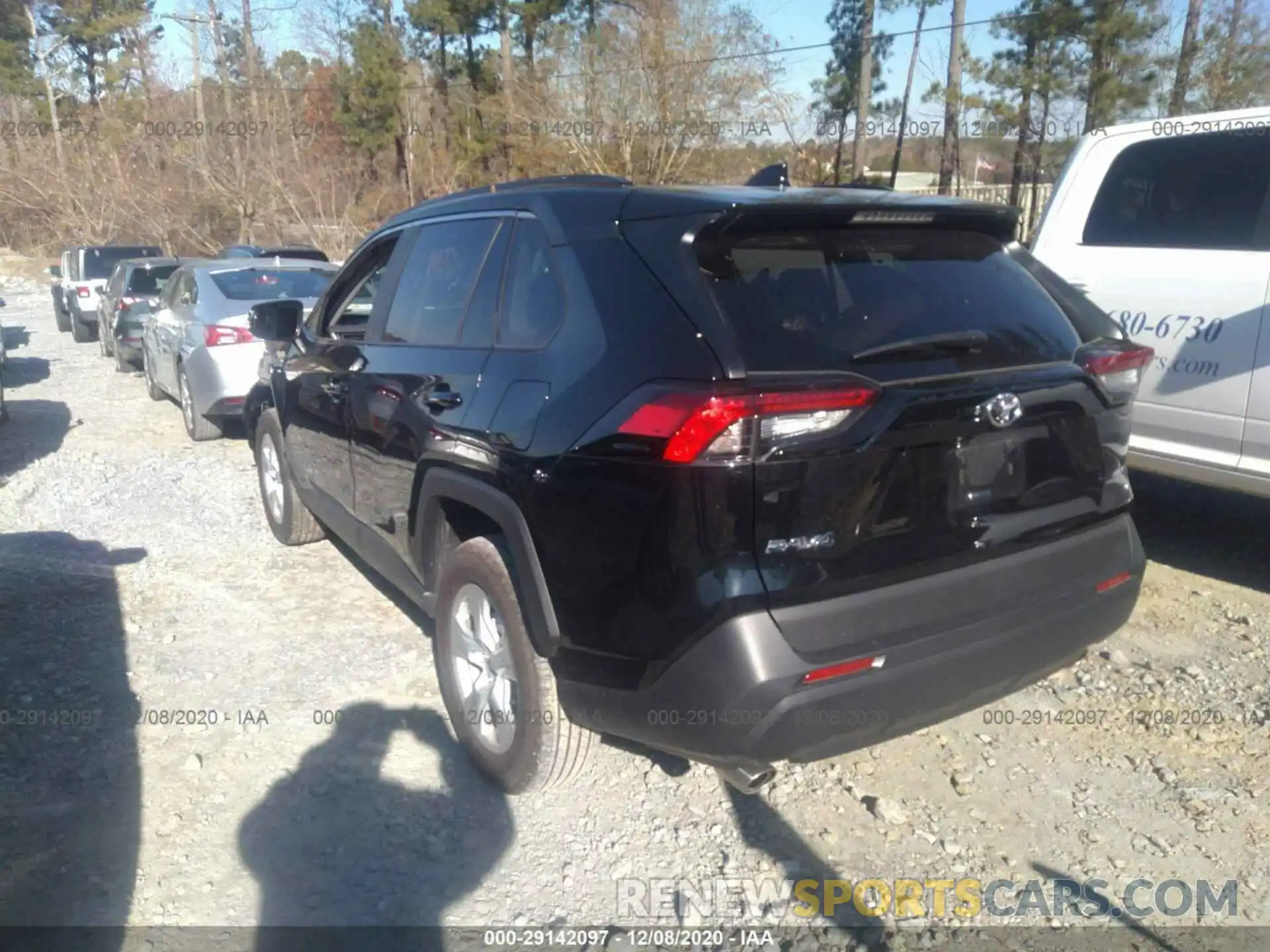 3 Photograph of a damaged car 2T3W1RFV3LC059110 TOYOTA RAV4 2020