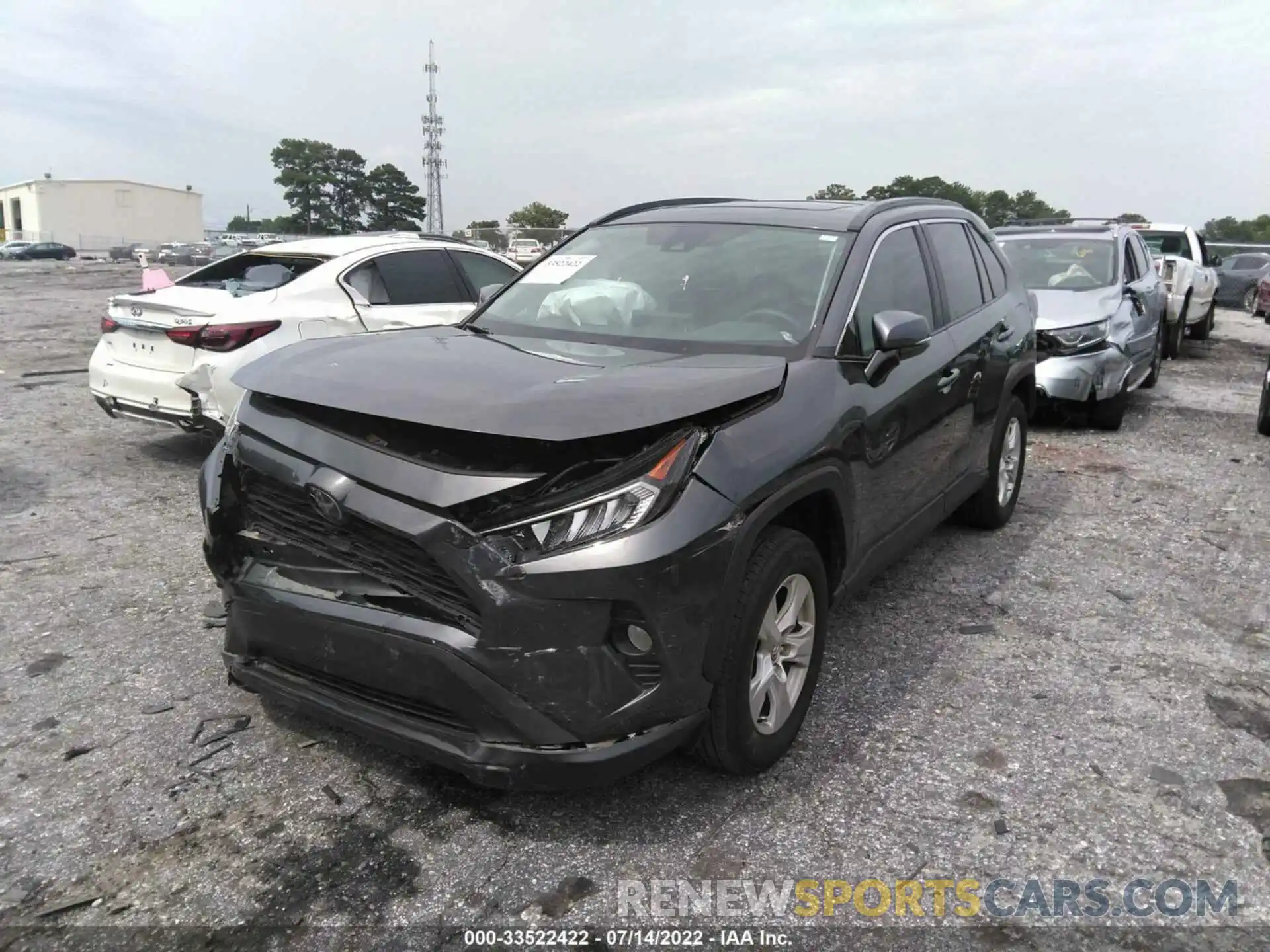 2 Photograph of a damaged car 2T3W1RFV3LC059155 TOYOTA RAV4 2020