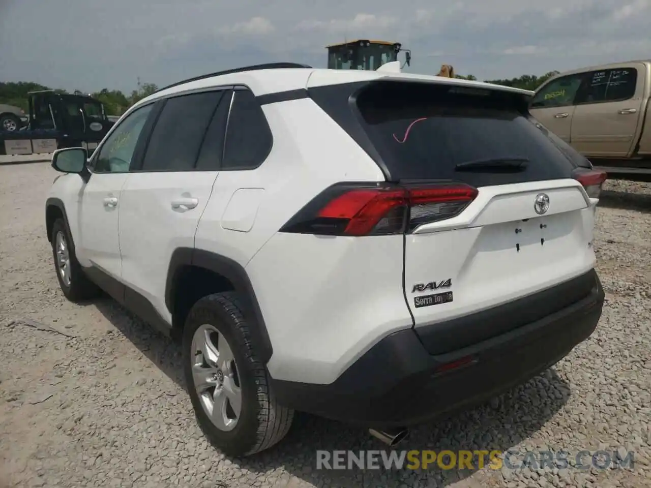 3 Photograph of a damaged car 2T3W1RFV3LC071855 TOYOTA RAV4 2020