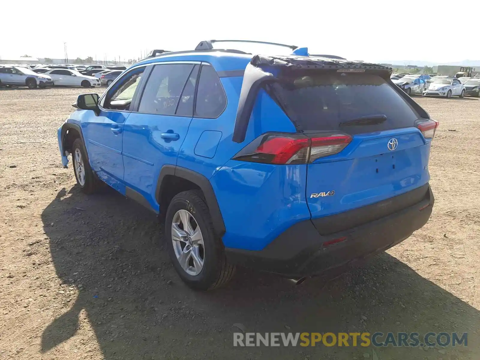 3 Photograph of a damaged car 2T3W1RFV3LC079731 TOYOTA RAV4 2020