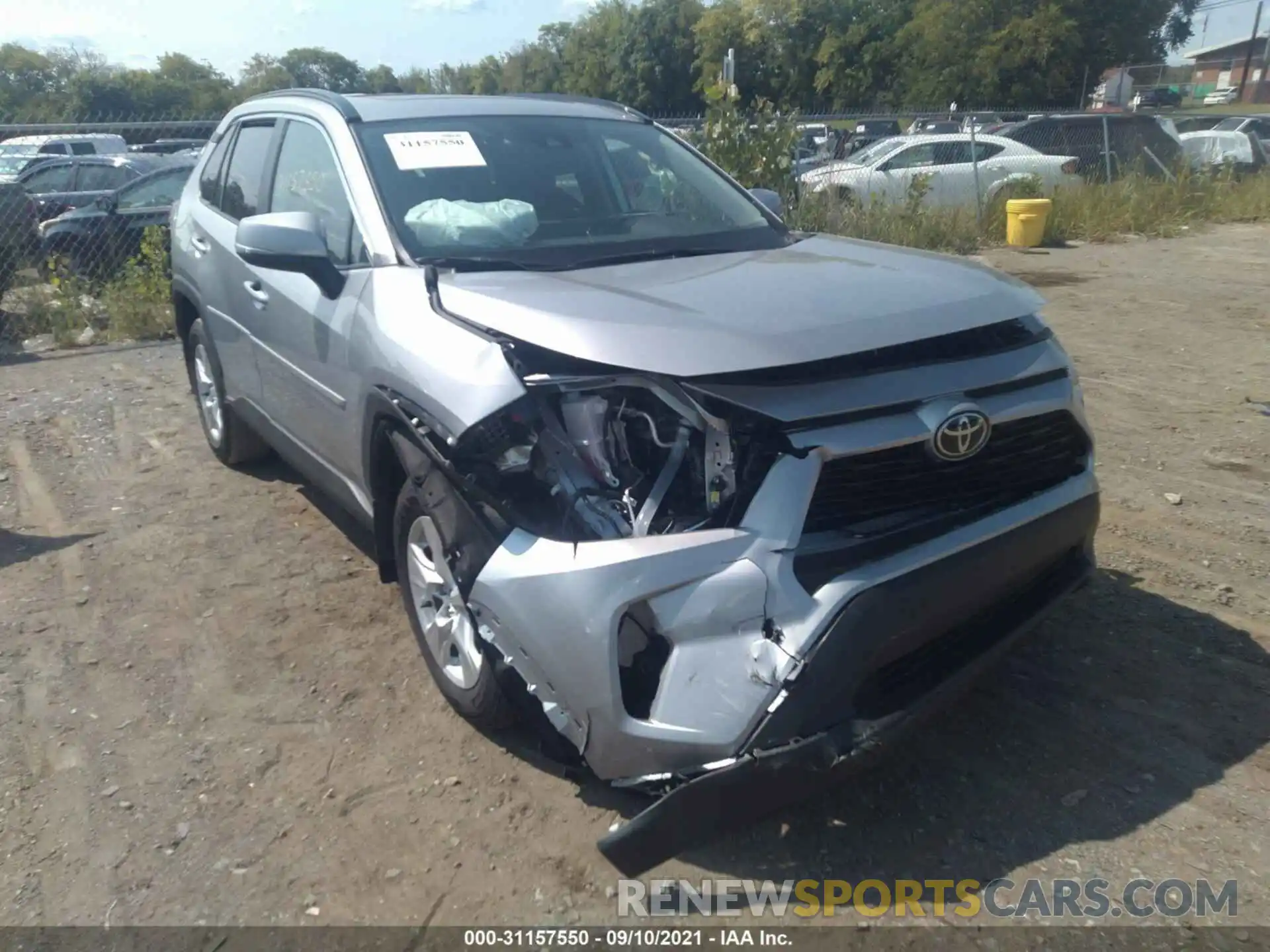 1 Photograph of a damaged car 2T3W1RFV3LC085903 TOYOTA RAV4 2020