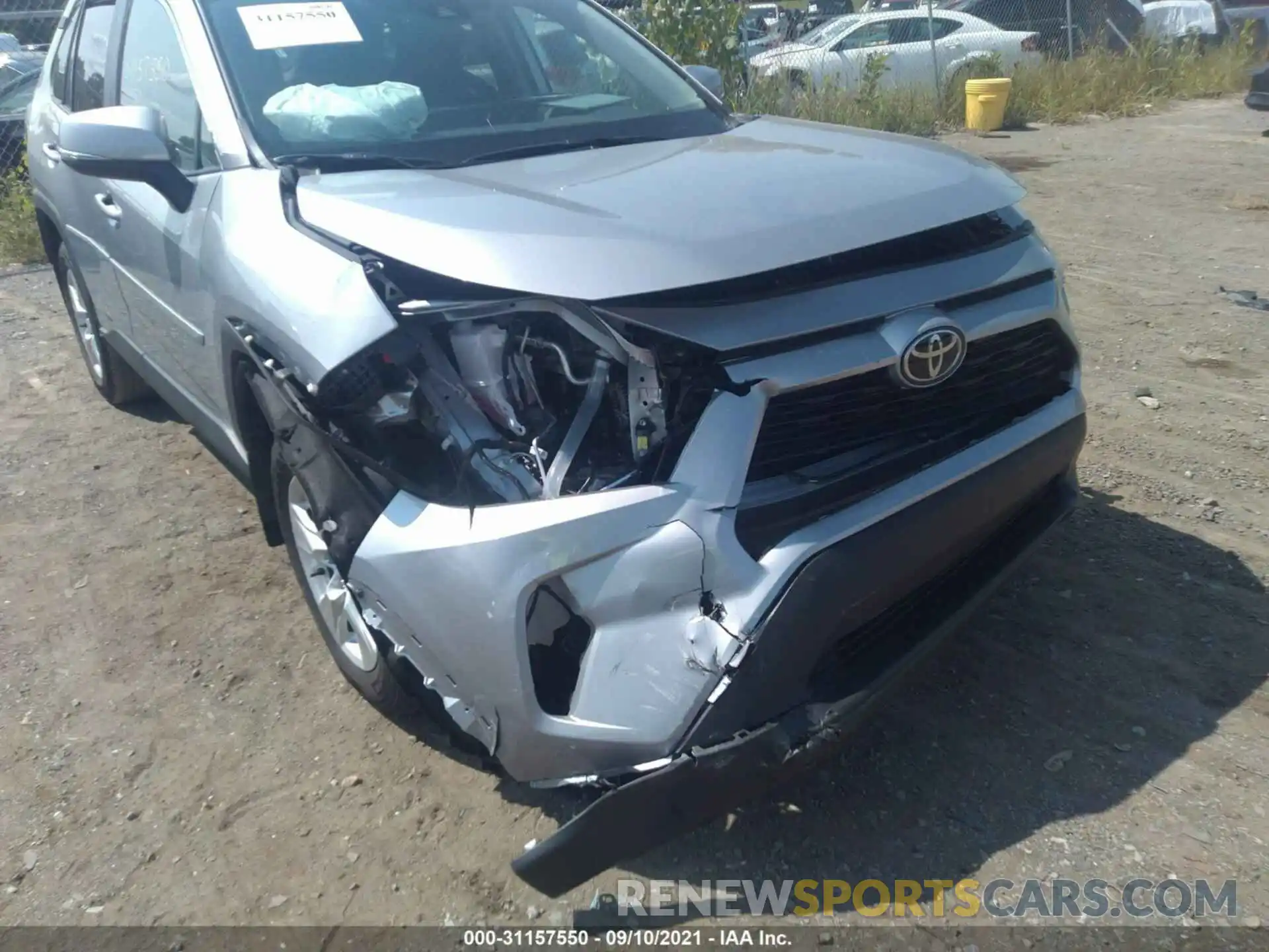 6 Photograph of a damaged car 2T3W1RFV3LC085903 TOYOTA RAV4 2020