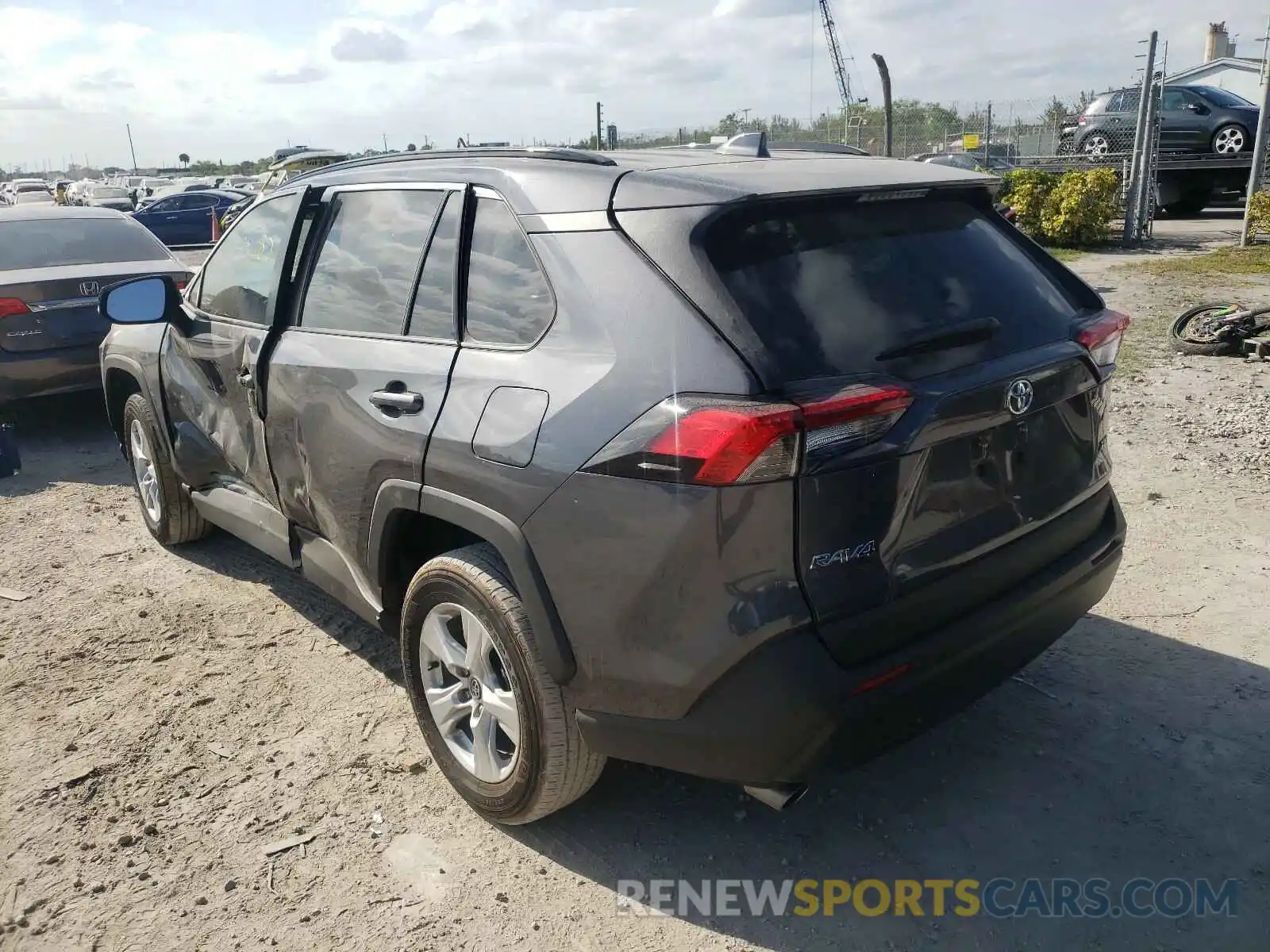 3 Photograph of a damaged car 2T3W1RFV3LW092753 TOYOTA RAV4 2020