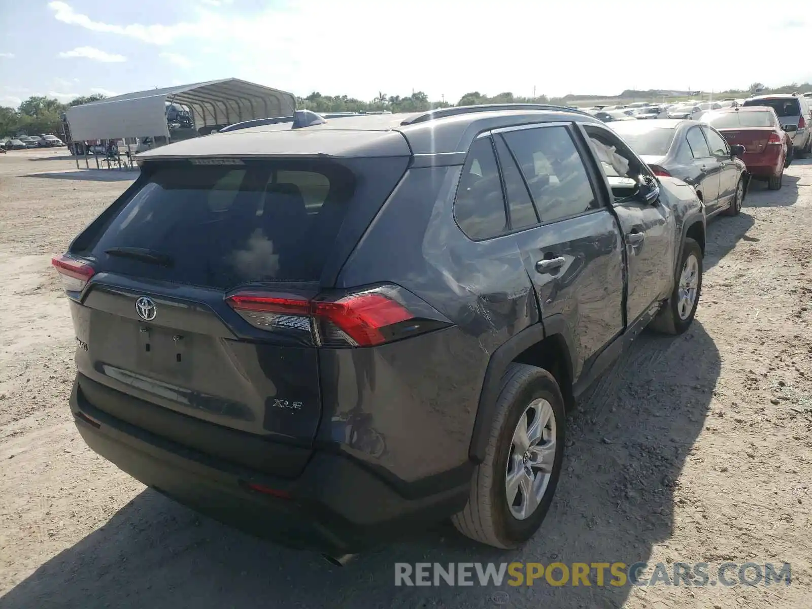 4 Photograph of a damaged car 2T3W1RFV3LW092753 TOYOTA RAV4 2020