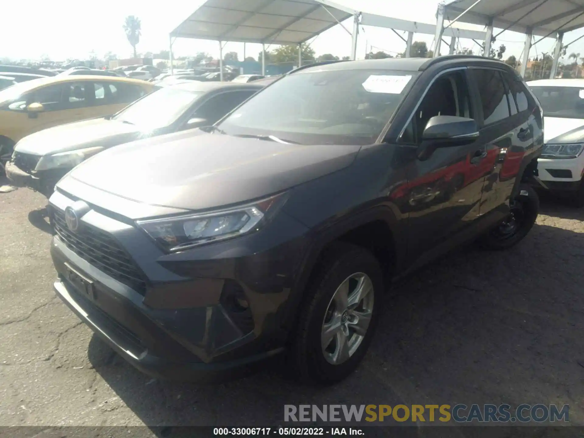 2 Фотография поврежденного автомобиля 2T3W1RFV3LW097273 TOYOTA RAV4 2020