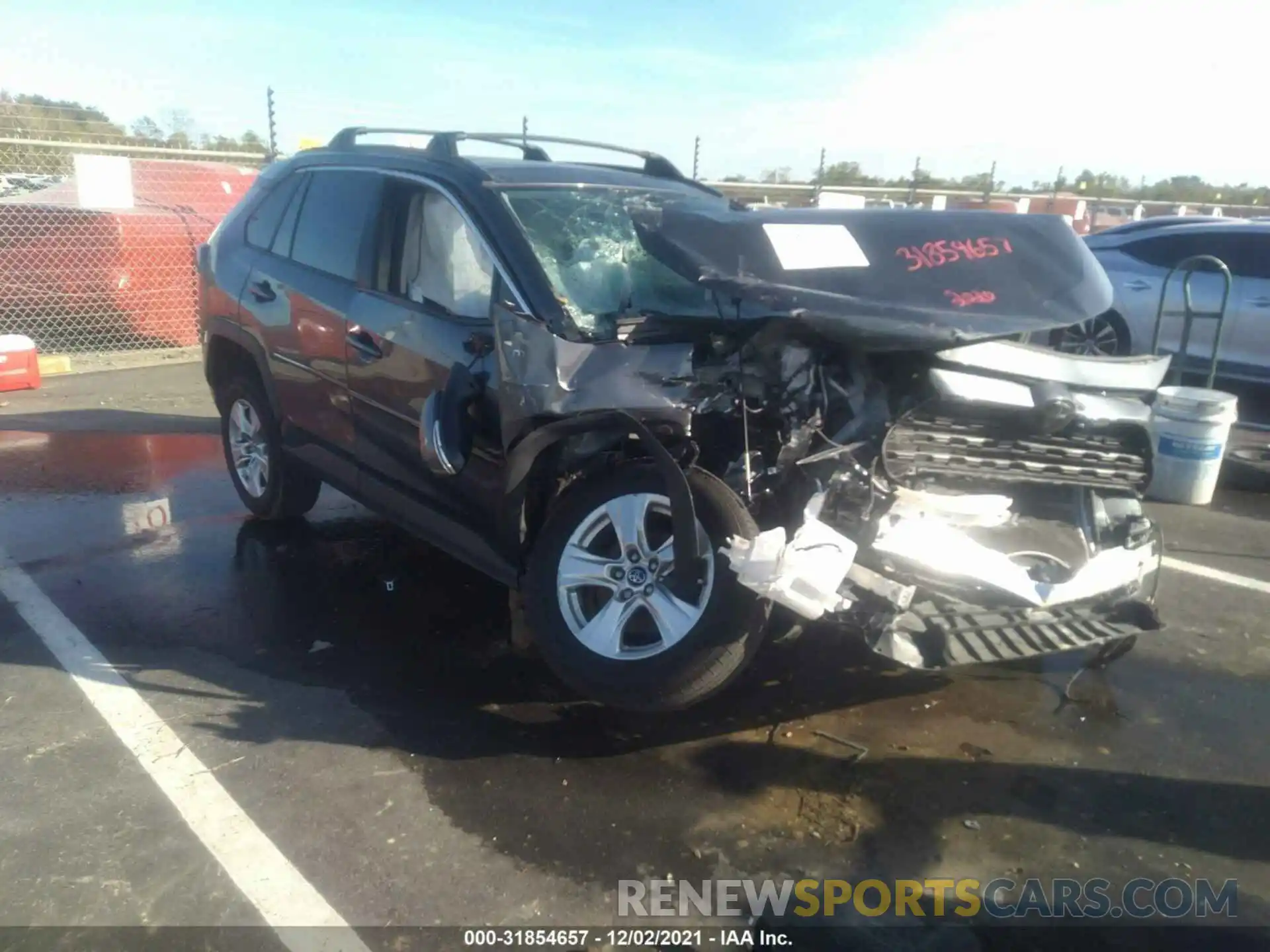 1 Photograph of a damaged car 2T3W1RFV4LC039576 TOYOTA RAV4 2020