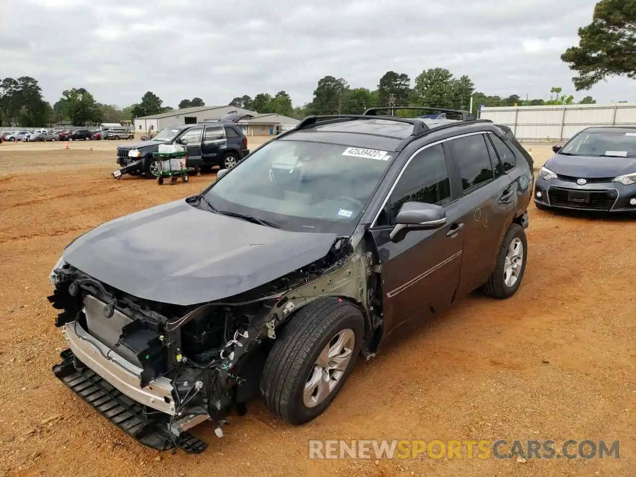 2 Photograph of a damaged car 2T3W1RFV4LC040341 TOYOTA RAV4 2020