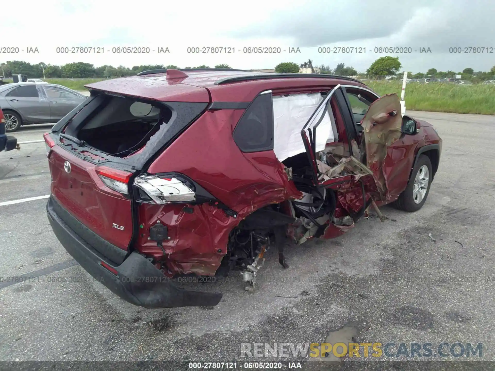 4 Фотография поврежденного автомобиля 2T3W1RFV4LC041201 TOYOTA RAV4 2020