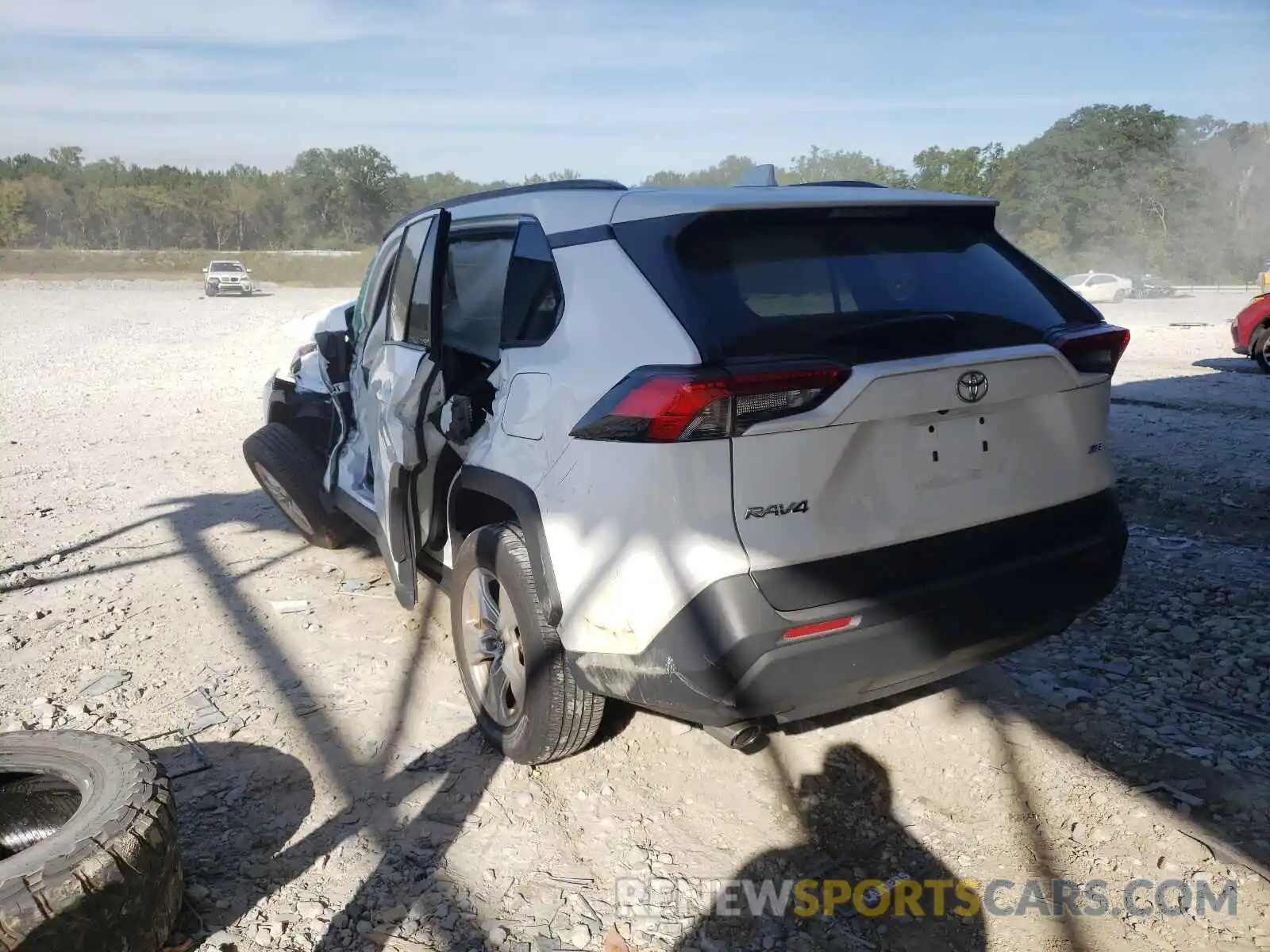 3 Photograph of a damaged car 2T3W1RFV4LC049279 TOYOTA RAV4 2020