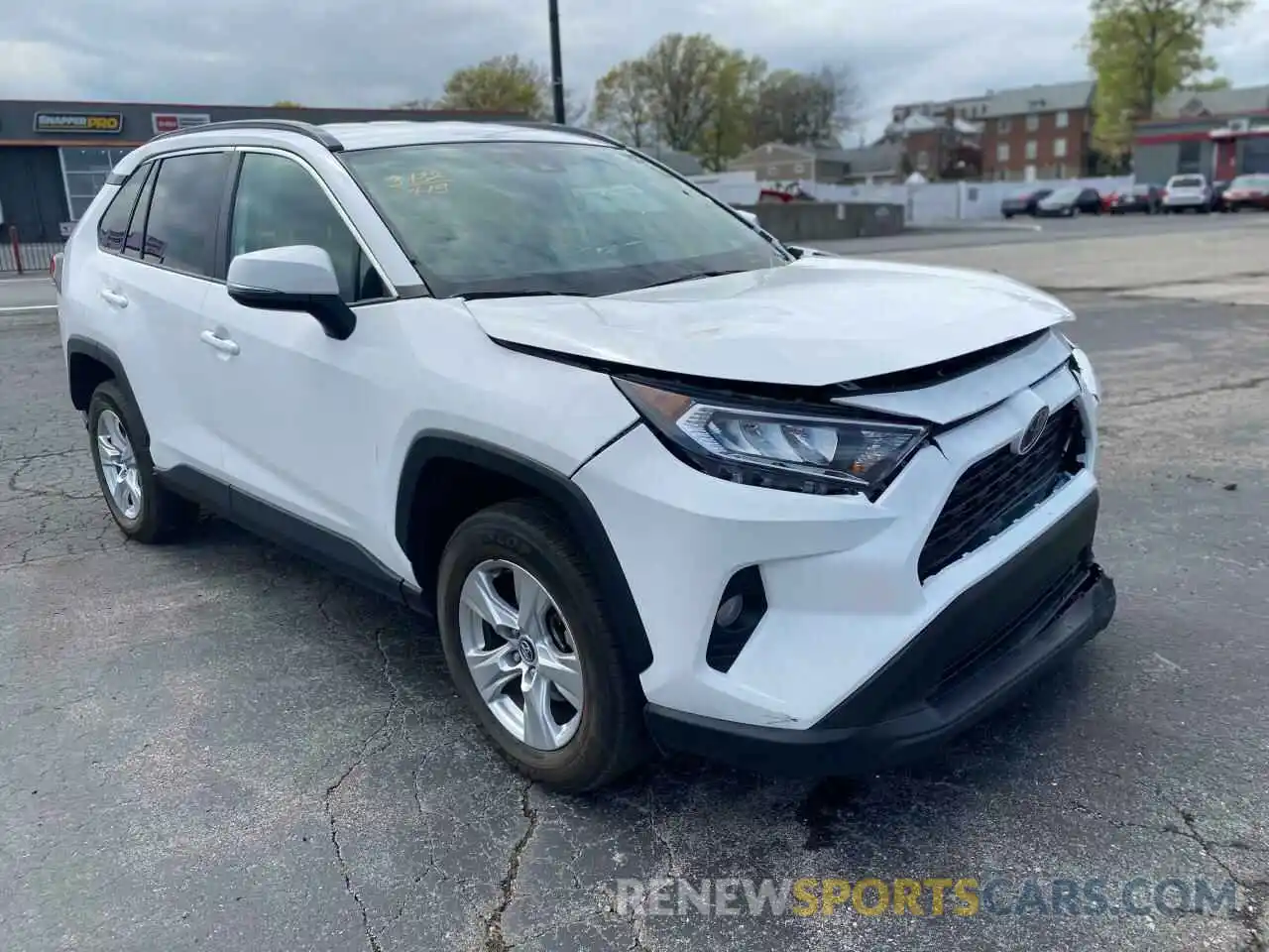 1 Photograph of a damaged car 2T3W1RFV4LC052652 TOYOTA RAV4 2020