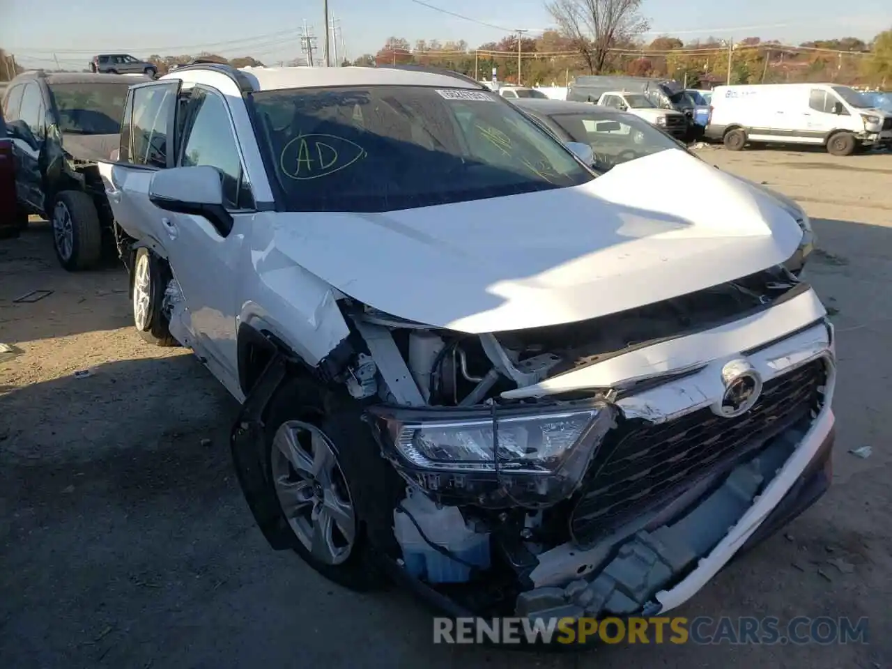 1 Photograph of a damaged car 2T3W1RFV4LC054403 TOYOTA RAV4 2020