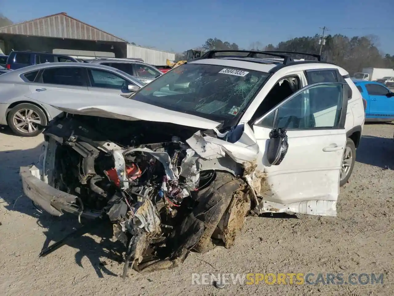 2 Photograph of a damaged car 2T3W1RFV4LC055051 TOYOTA RAV4 2020