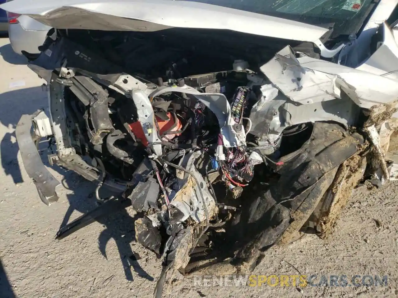 9 Photograph of a damaged car 2T3W1RFV4LC055051 TOYOTA RAV4 2020