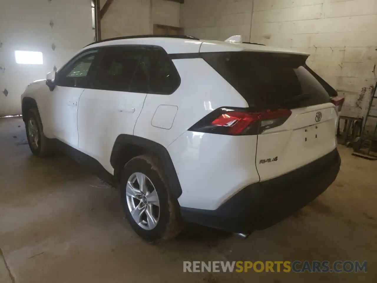 3 Photograph of a damaged car 2T3W1RFV4LC057110 TOYOTA RAV4 2020