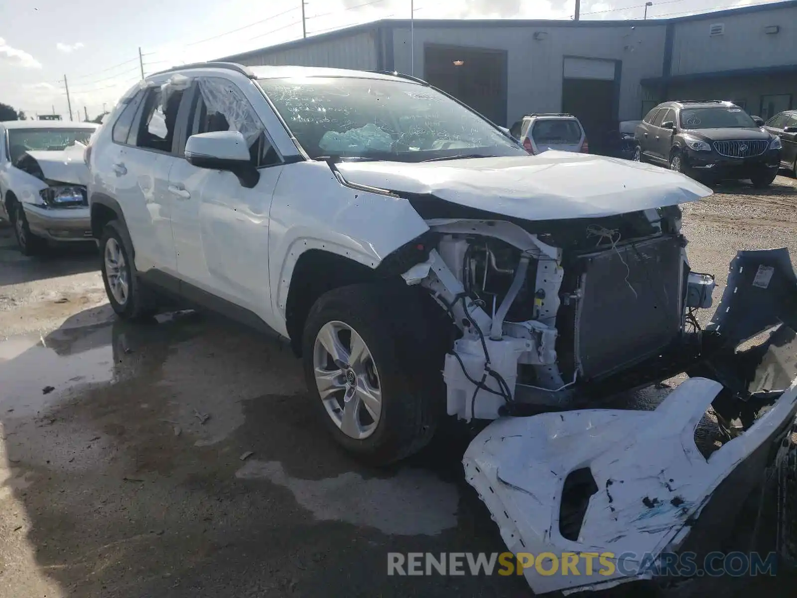 1 Photograph of a damaged car 2T3W1RFV4LC060590 TOYOTA RAV4 2020