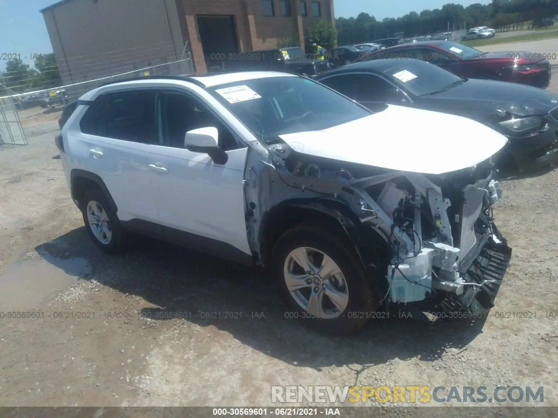 1 Photograph of a damaged car 2T3W1RFV4LC075493 TOYOTA RAV4 2020