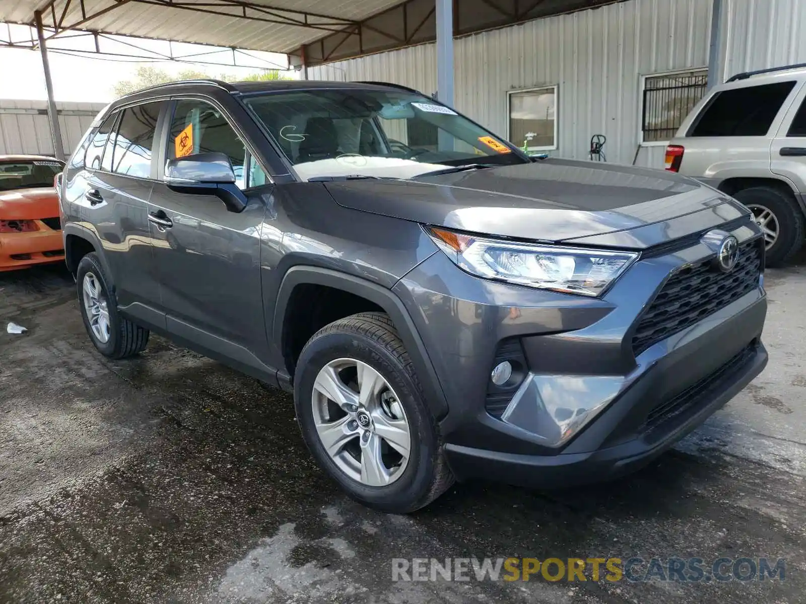 1 Photograph of a damaged car 2T3W1RFV4LC078278 TOYOTA RAV4 2020