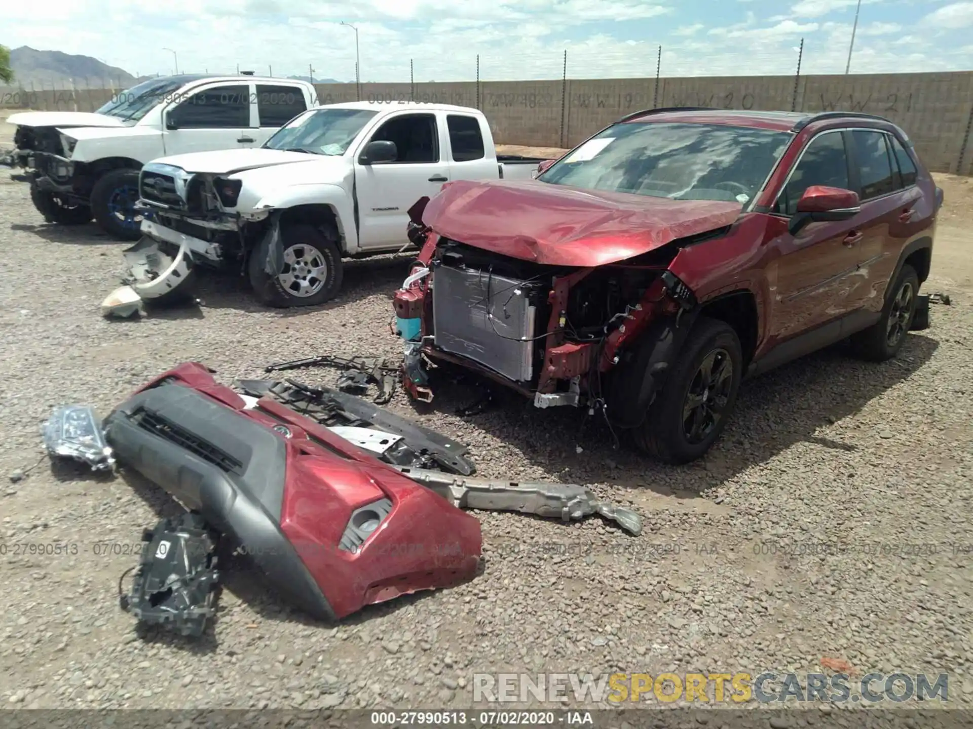 2 Photograph of a damaged car 2T3W1RFV4LW066694 TOYOTA RAV4 2020