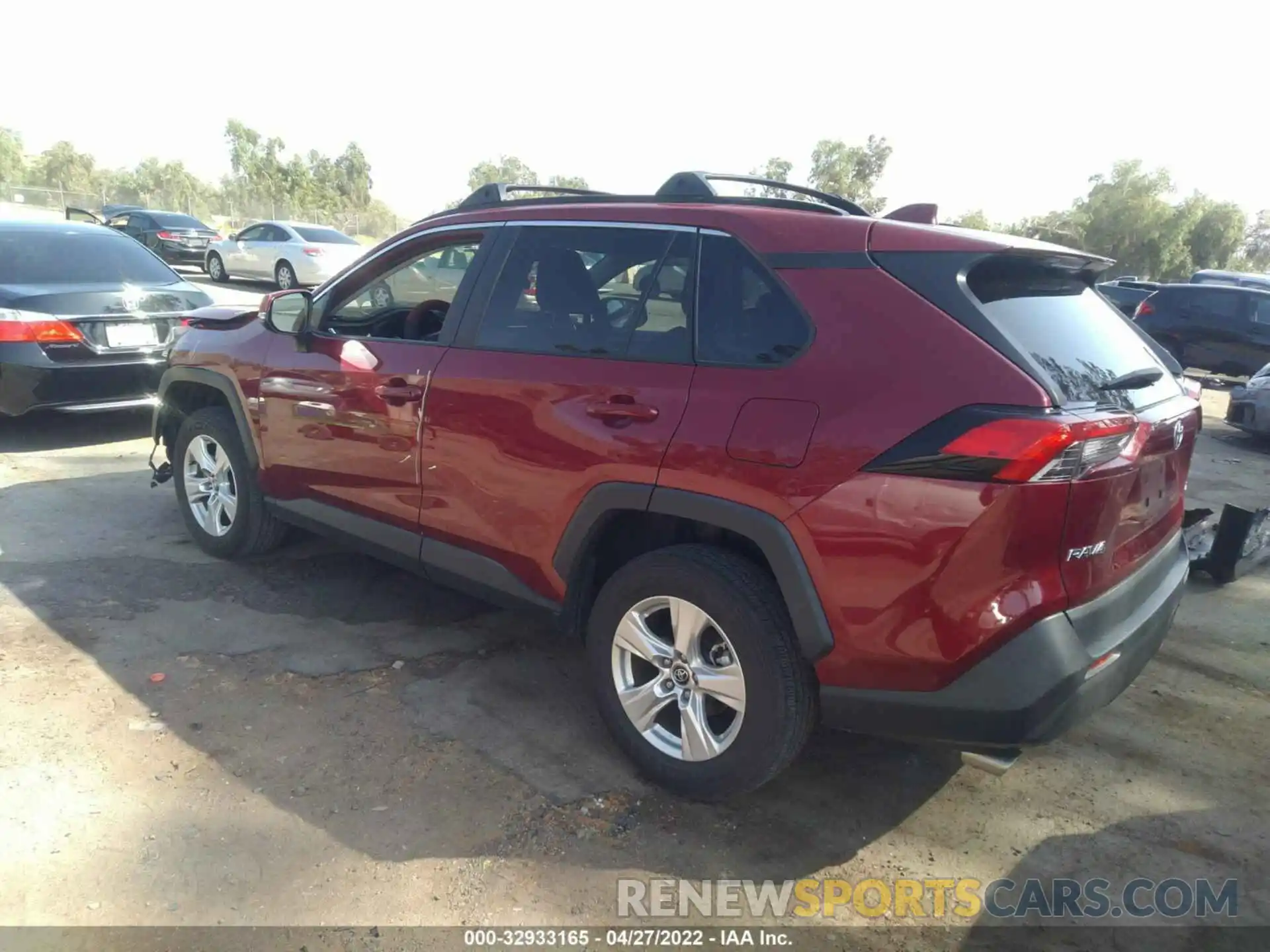 3 Photograph of a damaged car 2T3W1RFV4LW075931 TOYOTA RAV4 2020