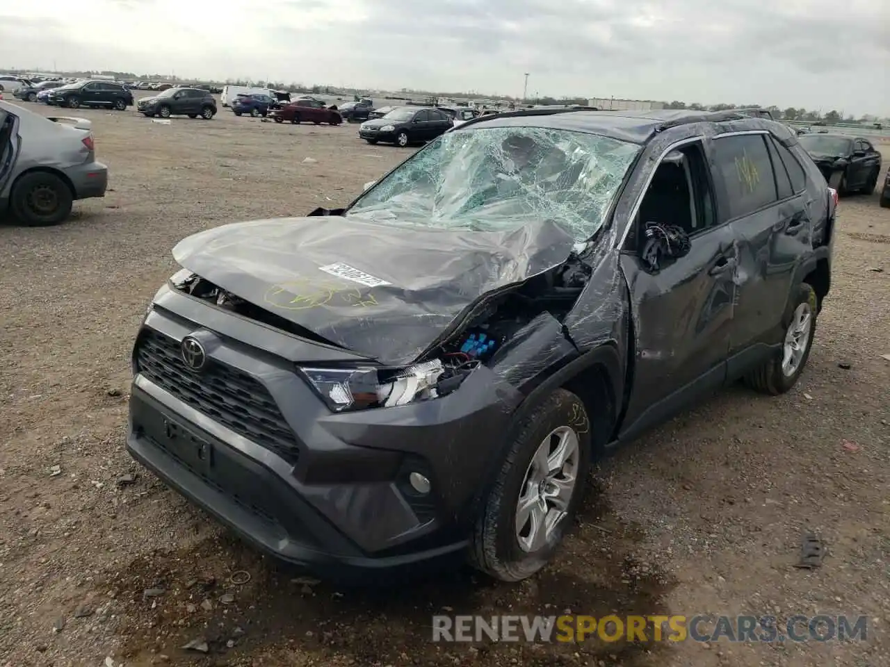 2 Photograph of a damaged car 2T3W1RFV4LW076237 TOYOTA RAV4 2020