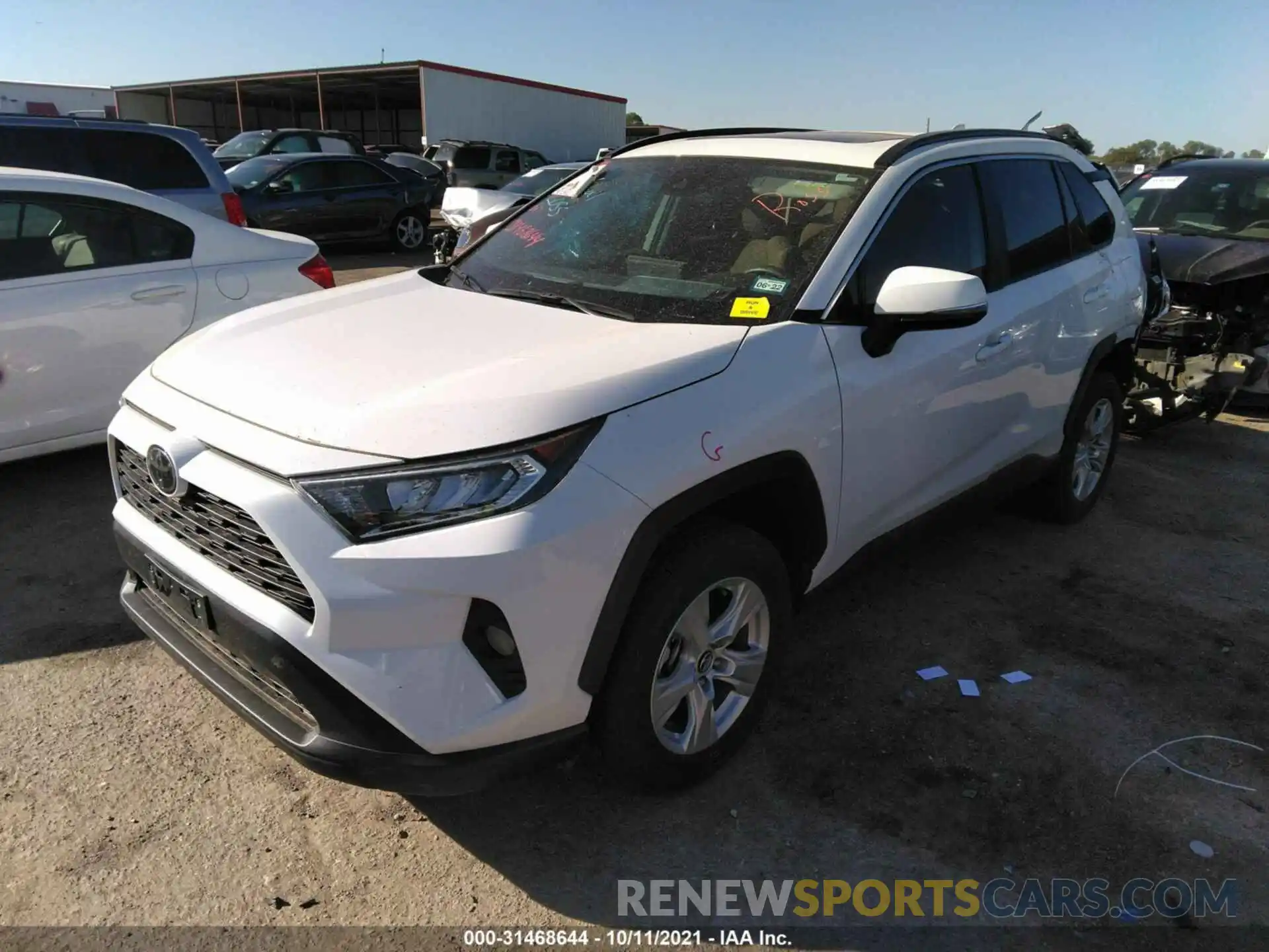 2 Photograph of a damaged car 2T3W1RFV4LW076450 TOYOTA RAV4 2020