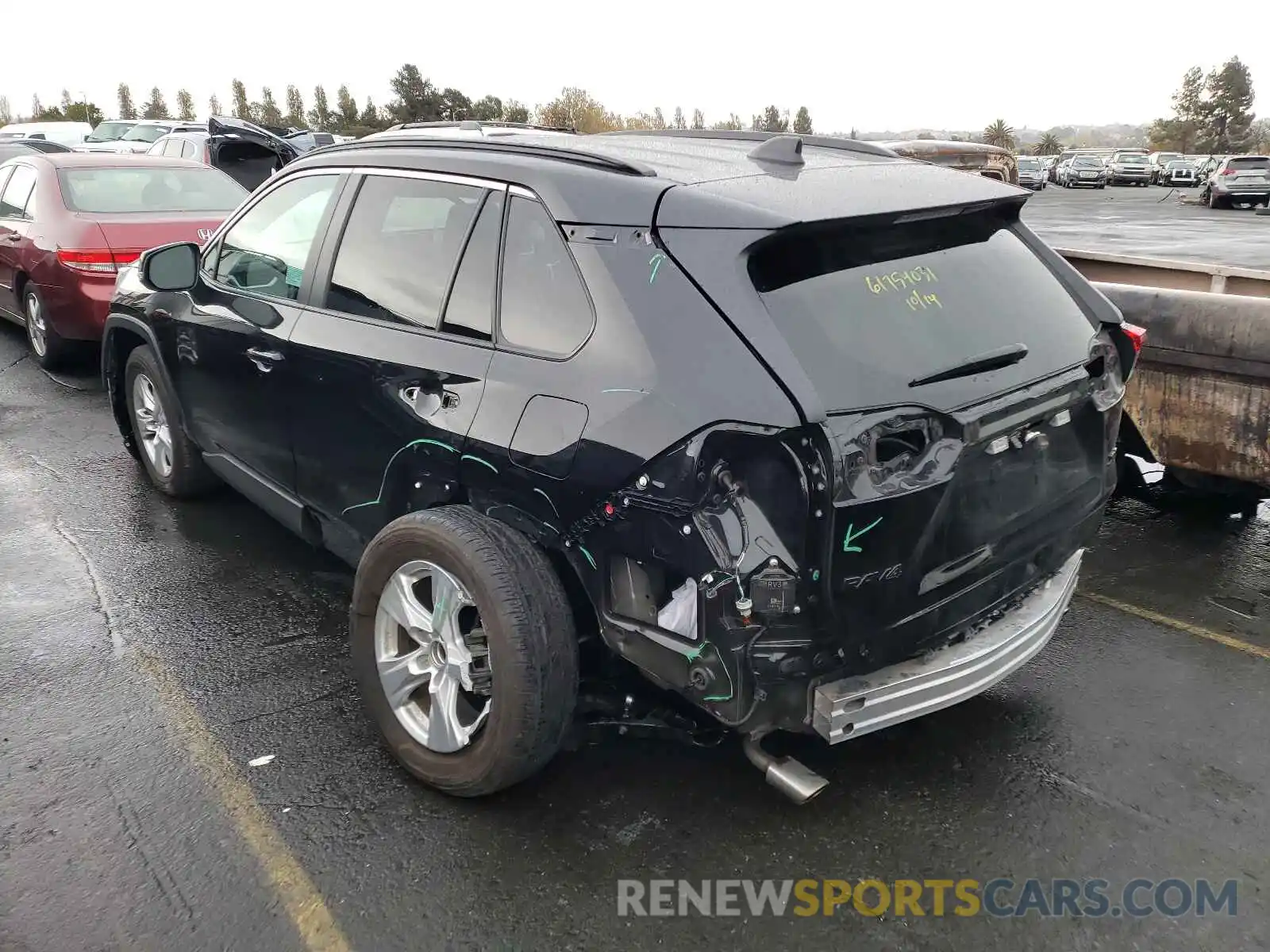 3 Photograph of a damaged car 2T3W1RFV4LW084645 TOYOTA RAV4 2020