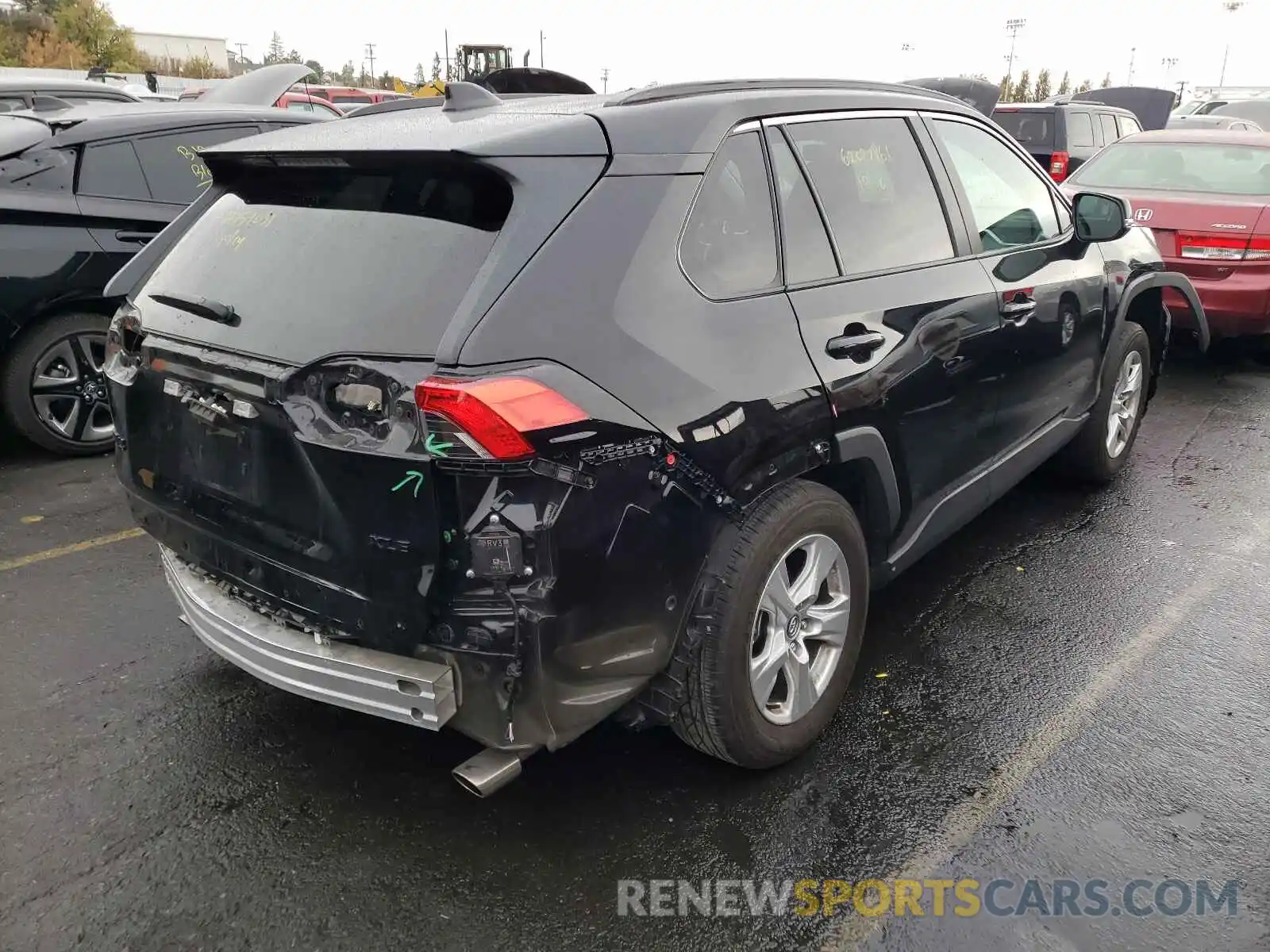 4 Photograph of a damaged car 2T3W1RFV4LW084645 TOYOTA RAV4 2020