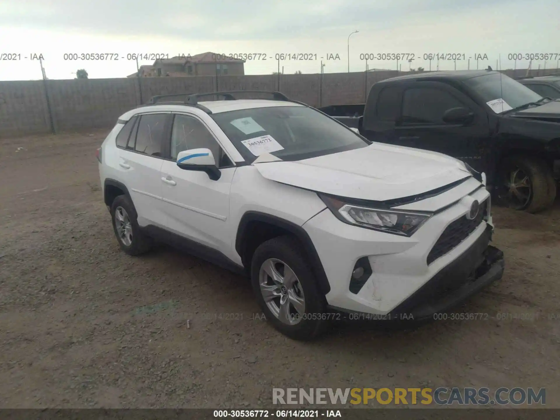 1 Photograph of a damaged car 2T3W1RFV4LW089988 TOYOTA RAV4 2020