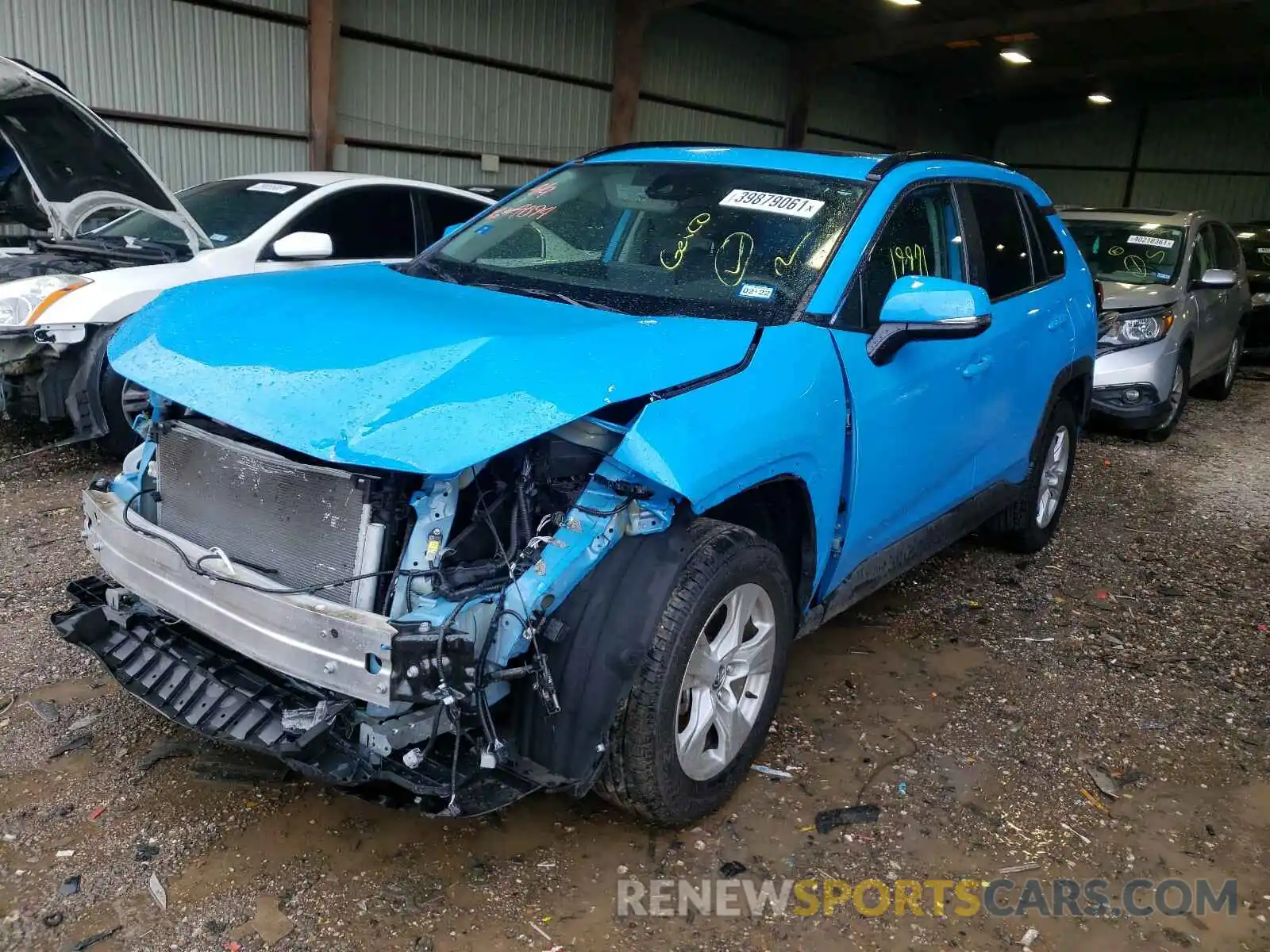 2 Photograph of a damaged car 2T3W1RFV5LC039280 TOYOTA RAV4 2020