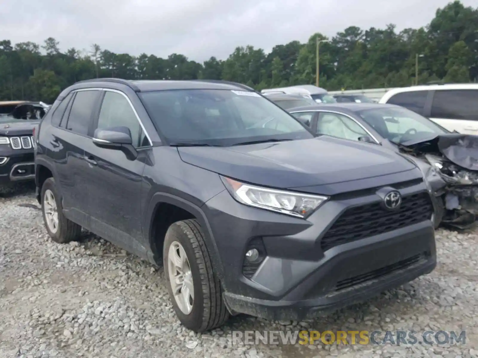 1 Photograph of a damaged car 2T3W1RFV5LC042101 TOYOTA RAV4 2020