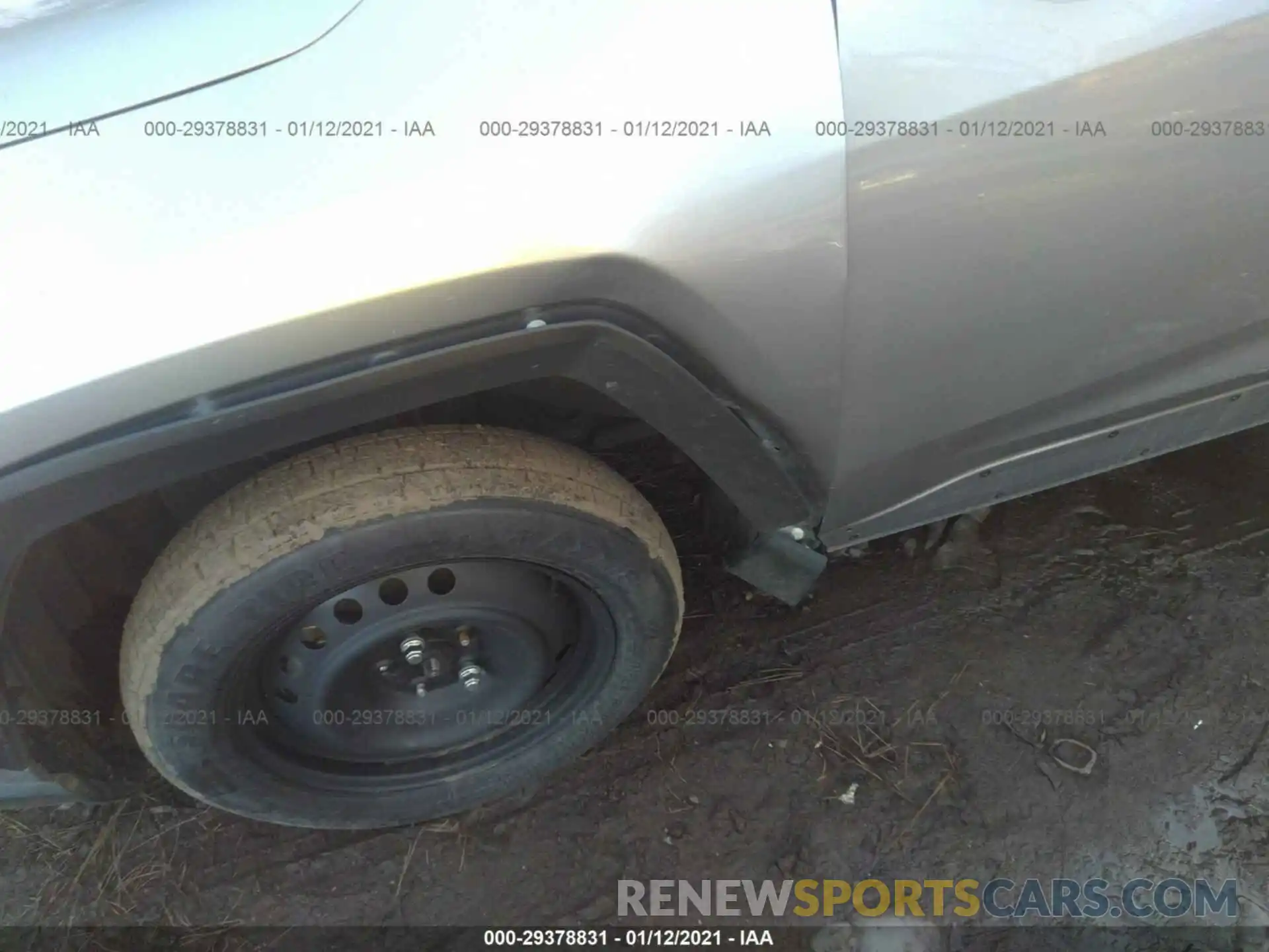 6 Photograph of a damaged car 2T3W1RFV5LC045046 TOYOTA RAV4 2020