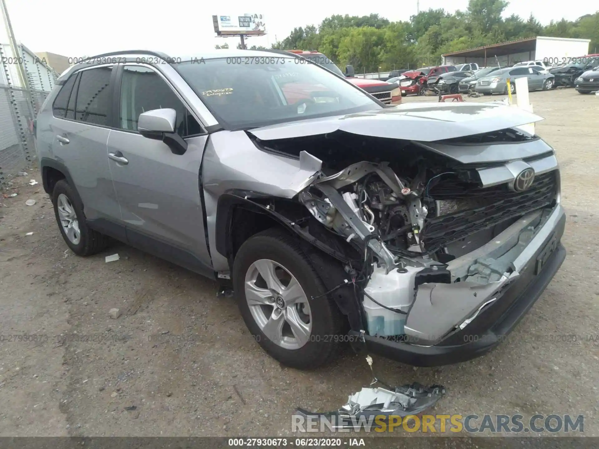 1 Photograph of a damaged car 2T3W1RFV5LC045063 TOYOTA RAV4 2020