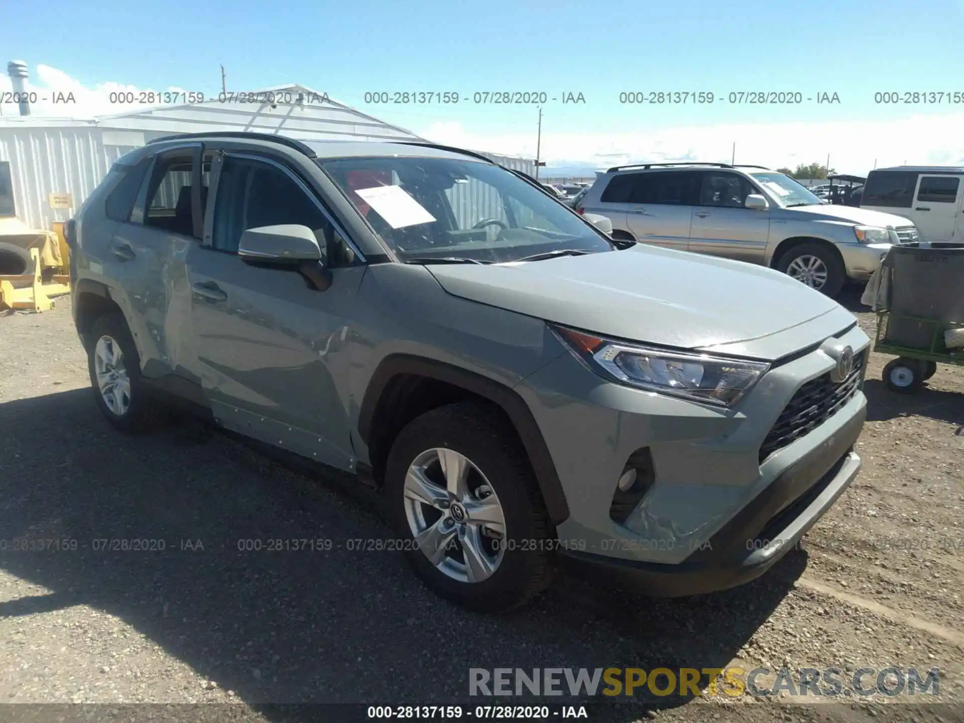 1 Photograph of a damaged car 2T3W1RFV5LC048335 TOYOTA RAV4 2020