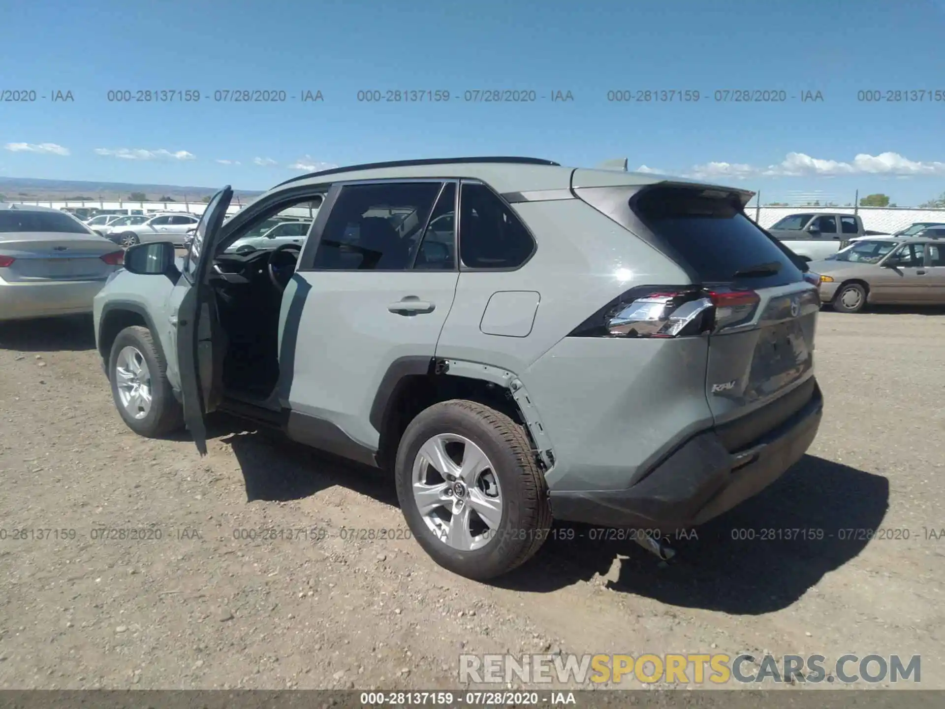 3 Photograph of a damaged car 2T3W1RFV5LC048335 TOYOTA RAV4 2020