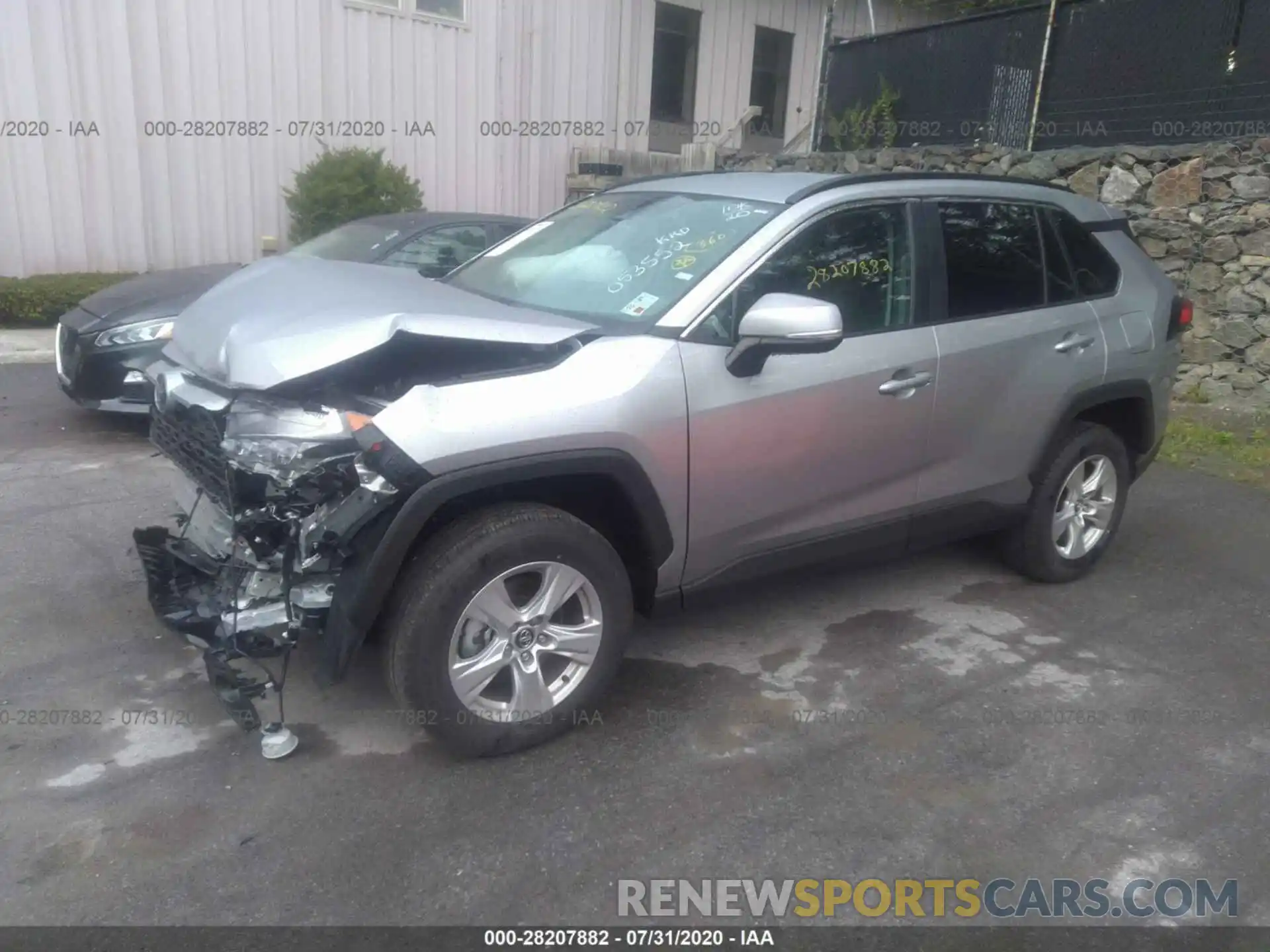 2 Photograph of a damaged car 2T3W1RFV5LC053552 TOYOTA RAV4 2020