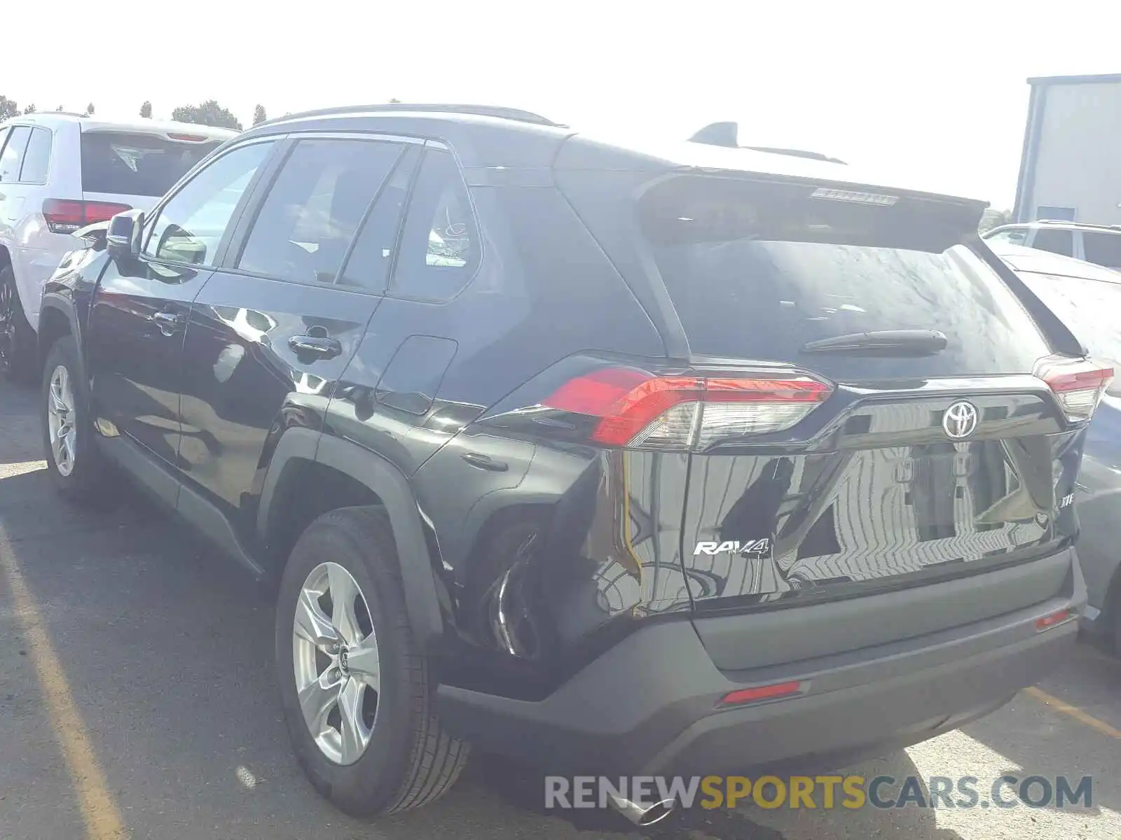 3 Photograph of a damaged car 2T3W1RFV5LC056807 TOYOTA RAV4 2020