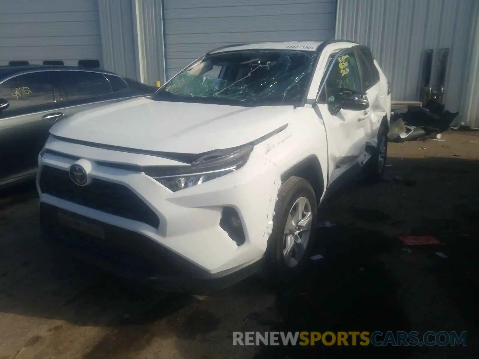 2 Photograph of a damaged car 2T3W1RFV5LC062607 TOYOTA RAV4 2020