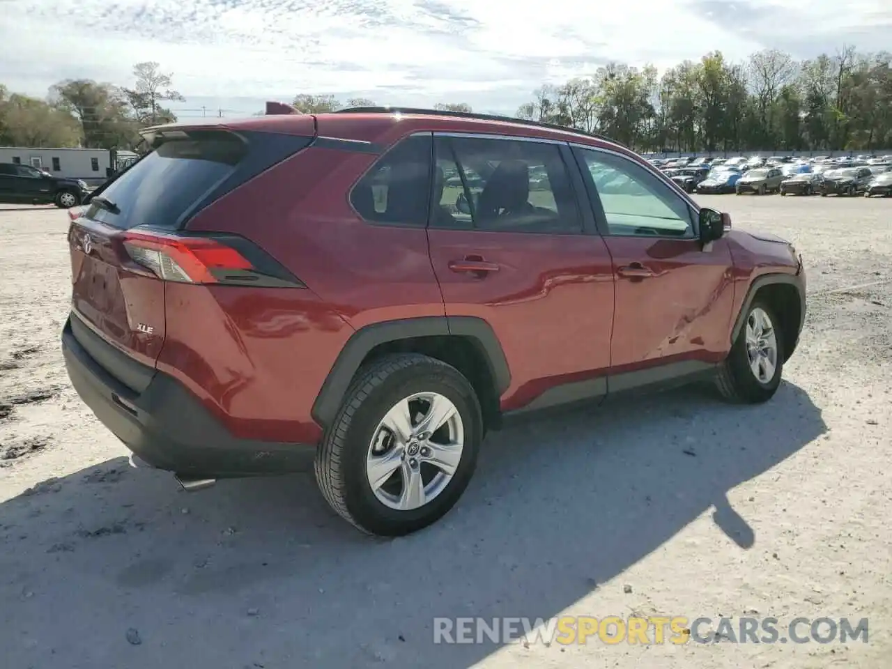 3 Photograph of a damaged car 2T3W1RFV5LC066267 TOYOTA RAV4 2020