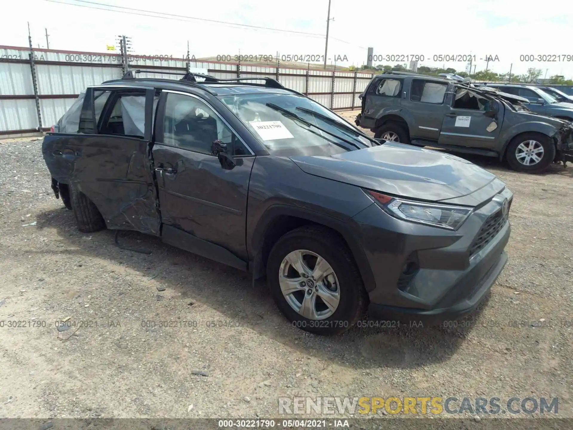 1 Photograph of a damaged car 2T3W1RFV5LC067273 TOYOTA RAV4 2020